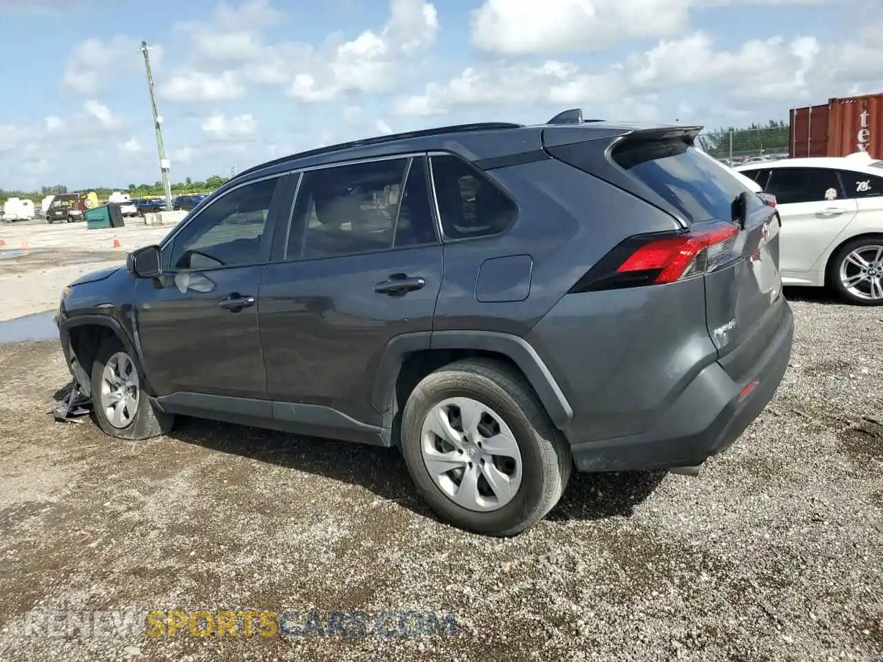 2 Photograph of a damaged car JTMH1RFV0LD047064 TOYOTA RAV4 2020