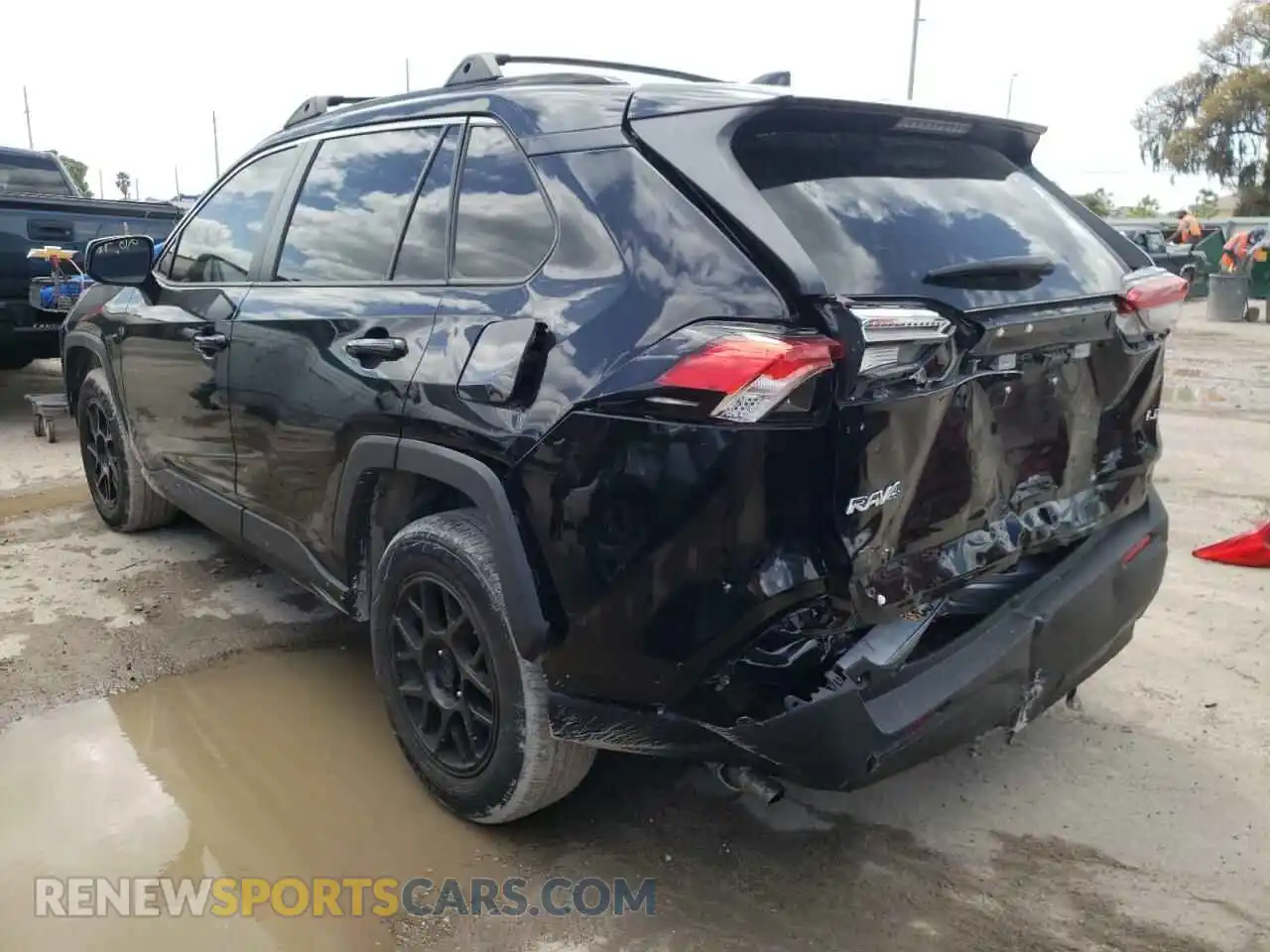 3 Photograph of a damaged car JTMH1RFV0LD059926 TOYOTA RAV4 2020