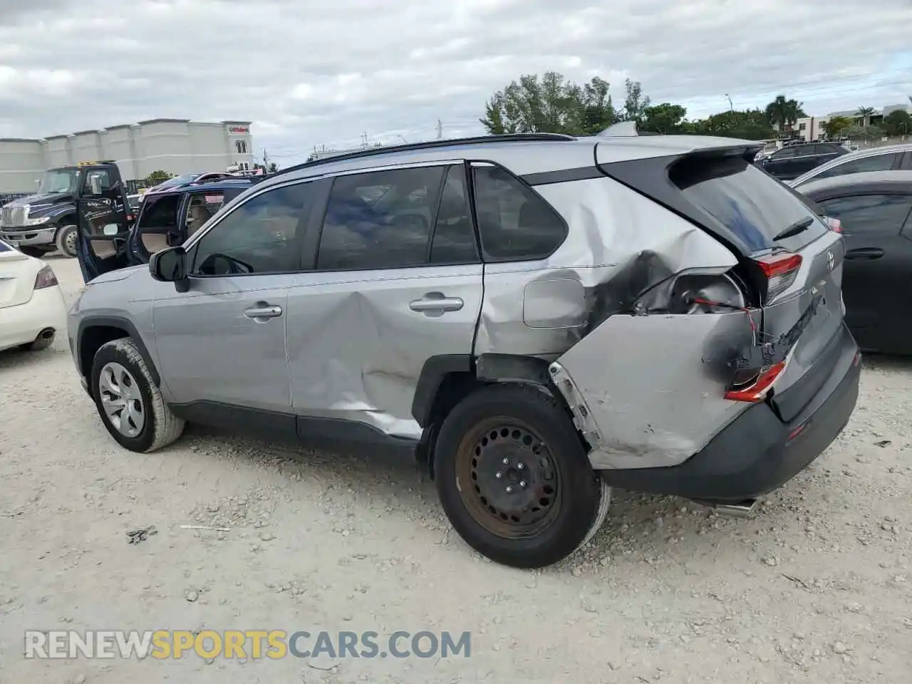 2 Photograph of a damaged car JTMH1RFV7LD046154 TOYOTA RAV4 2020