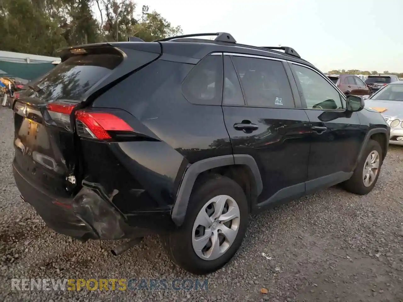 3 Photograph of a damaged car JTMH1RFV7LD060426 TOYOTA RAV4 2020
