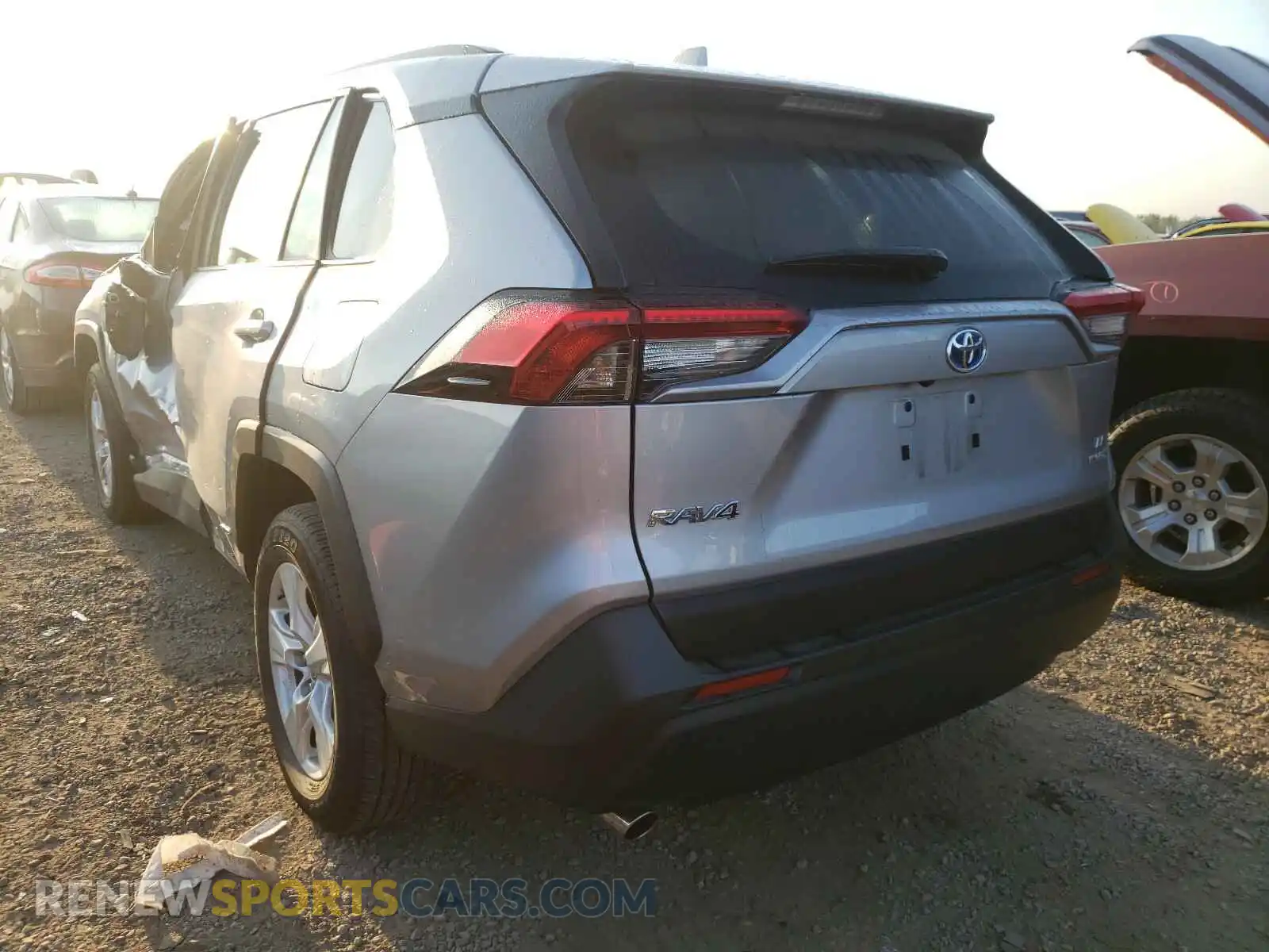 3 Photograph of a damaged car JTMLWRFV4LD045524 TOYOTA RAV4 2020