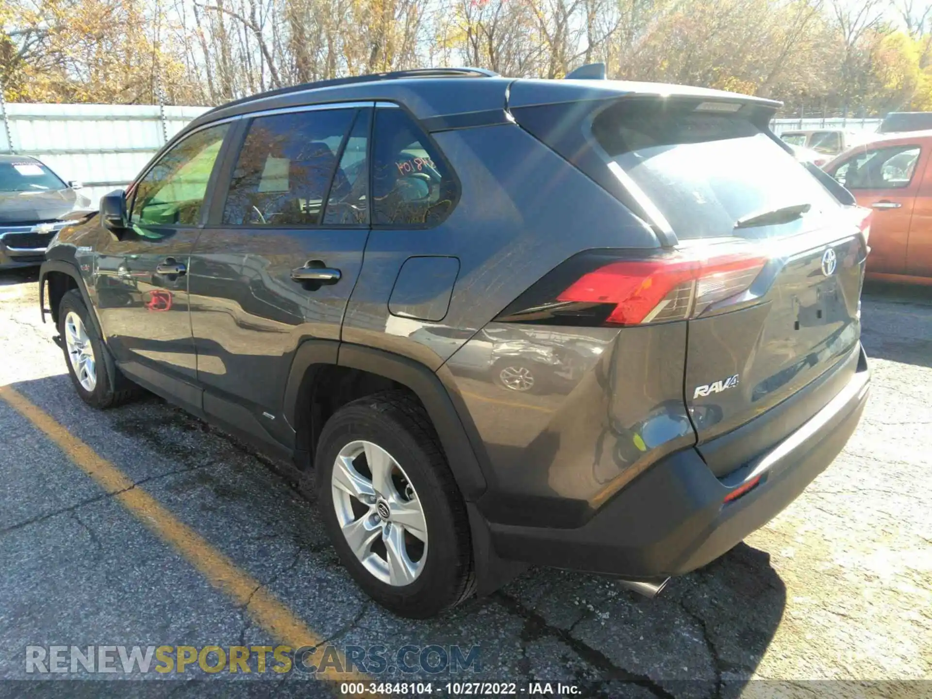 3 Photograph of a damaged car JTMLWRFV5LD066477 TOYOTA RAV4 2020