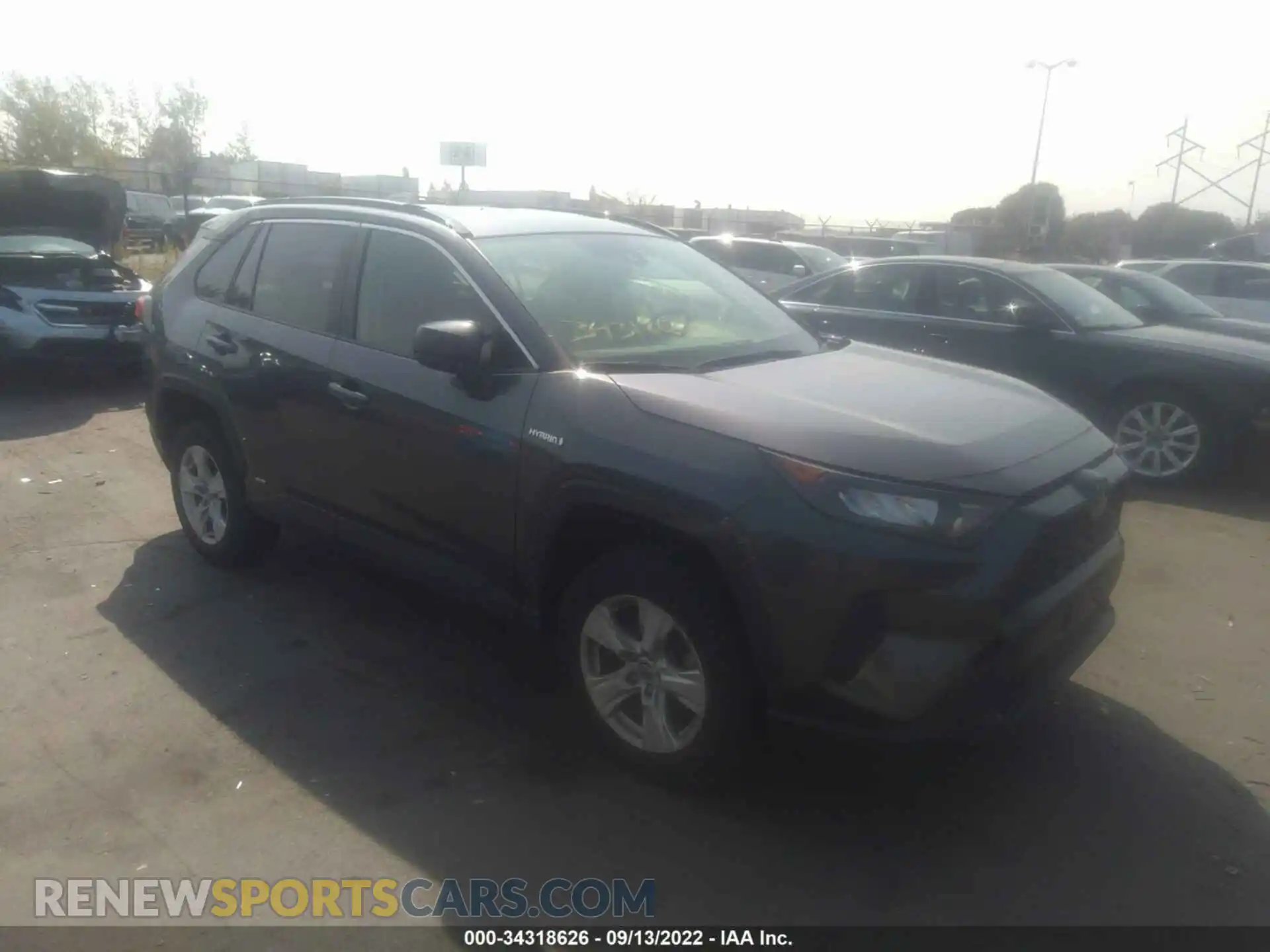 1 Photograph of a damaged car JTMLWRFV7LD066481 TOYOTA RAV4 2020