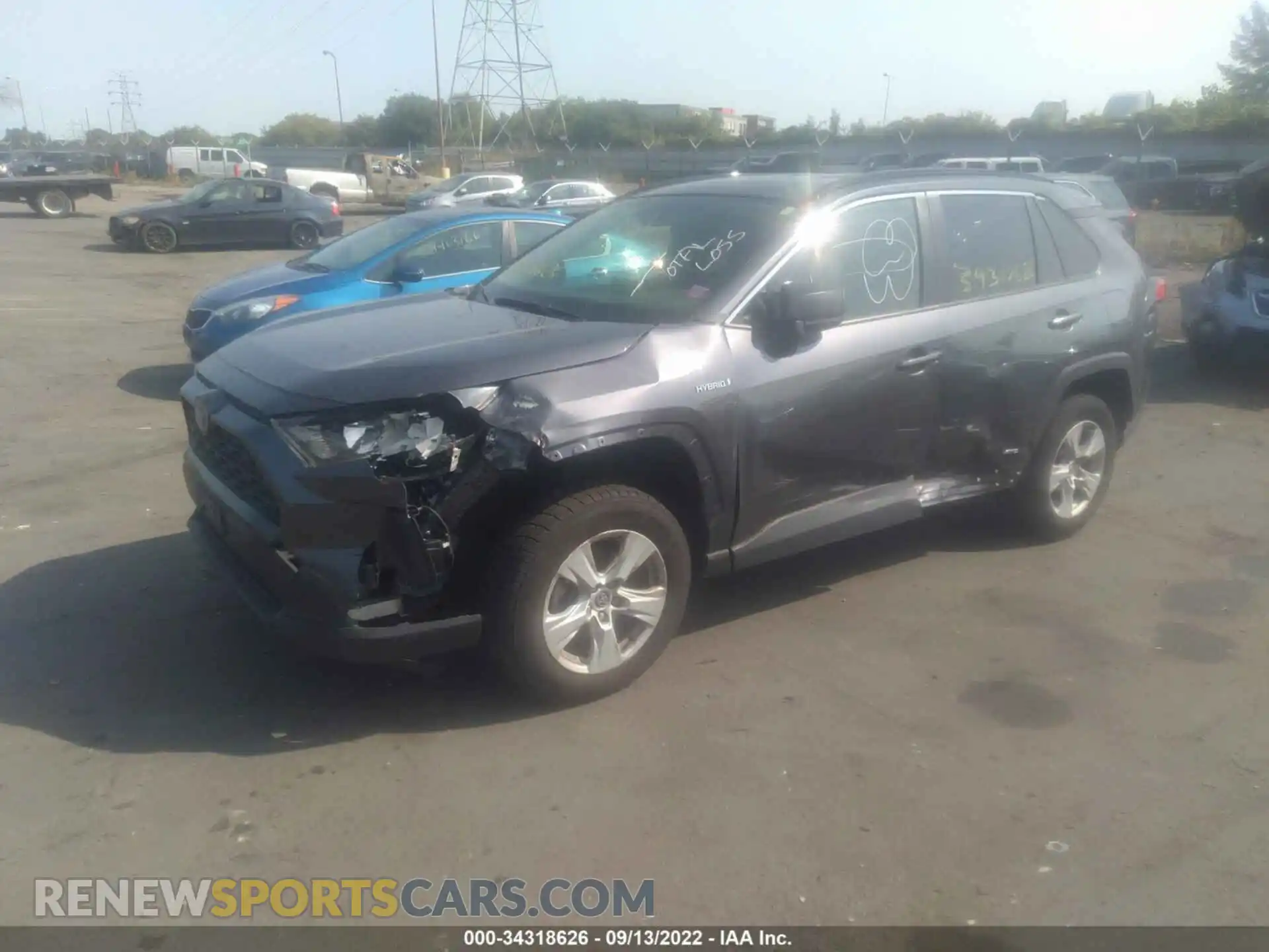 2 Photograph of a damaged car JTMLWRFV7LD066481 TOYOTA RAV4 2020