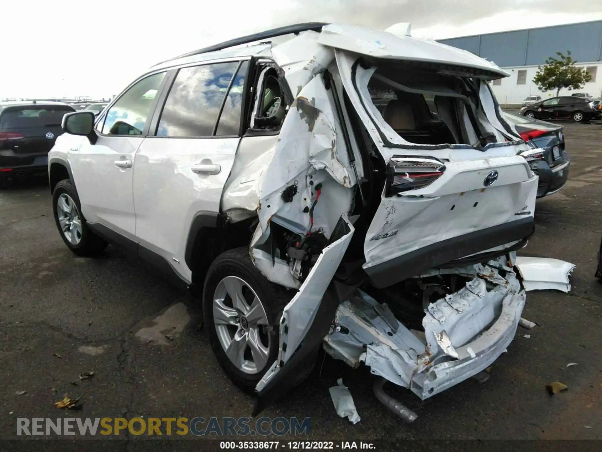3 Photograph of a damaged car JTMMWRFV0LD064673 TOYOTA RAV4 2020