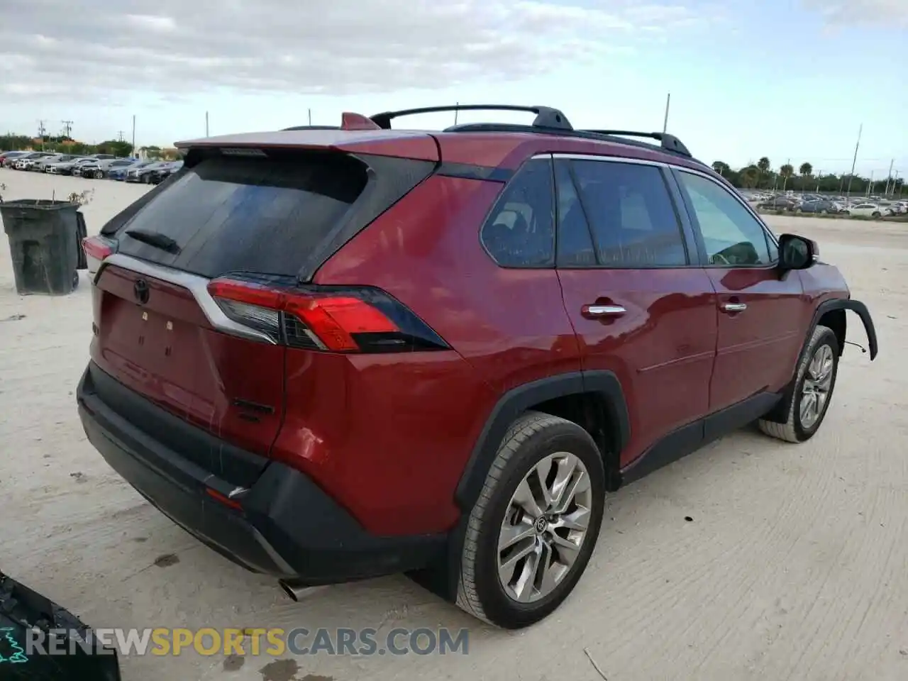 3 Photograph of a damaged car JTMN1RFV1LD061607 TOYOTA RAV4 2020