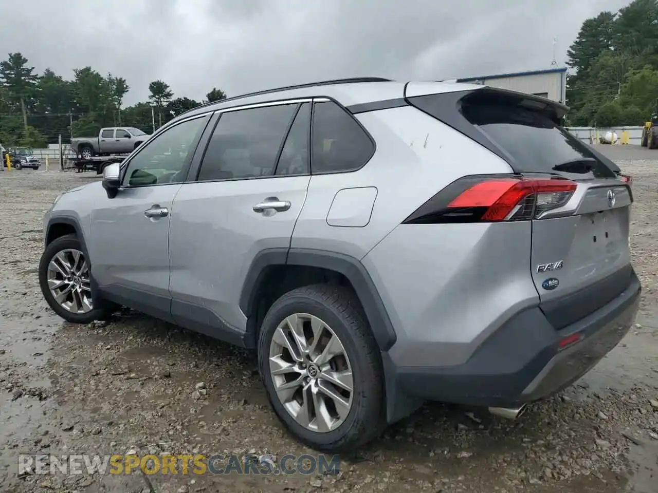 2 Photograph of a damaged car JTMN1RFV1LD062272 TOYOTA RAV4 2020