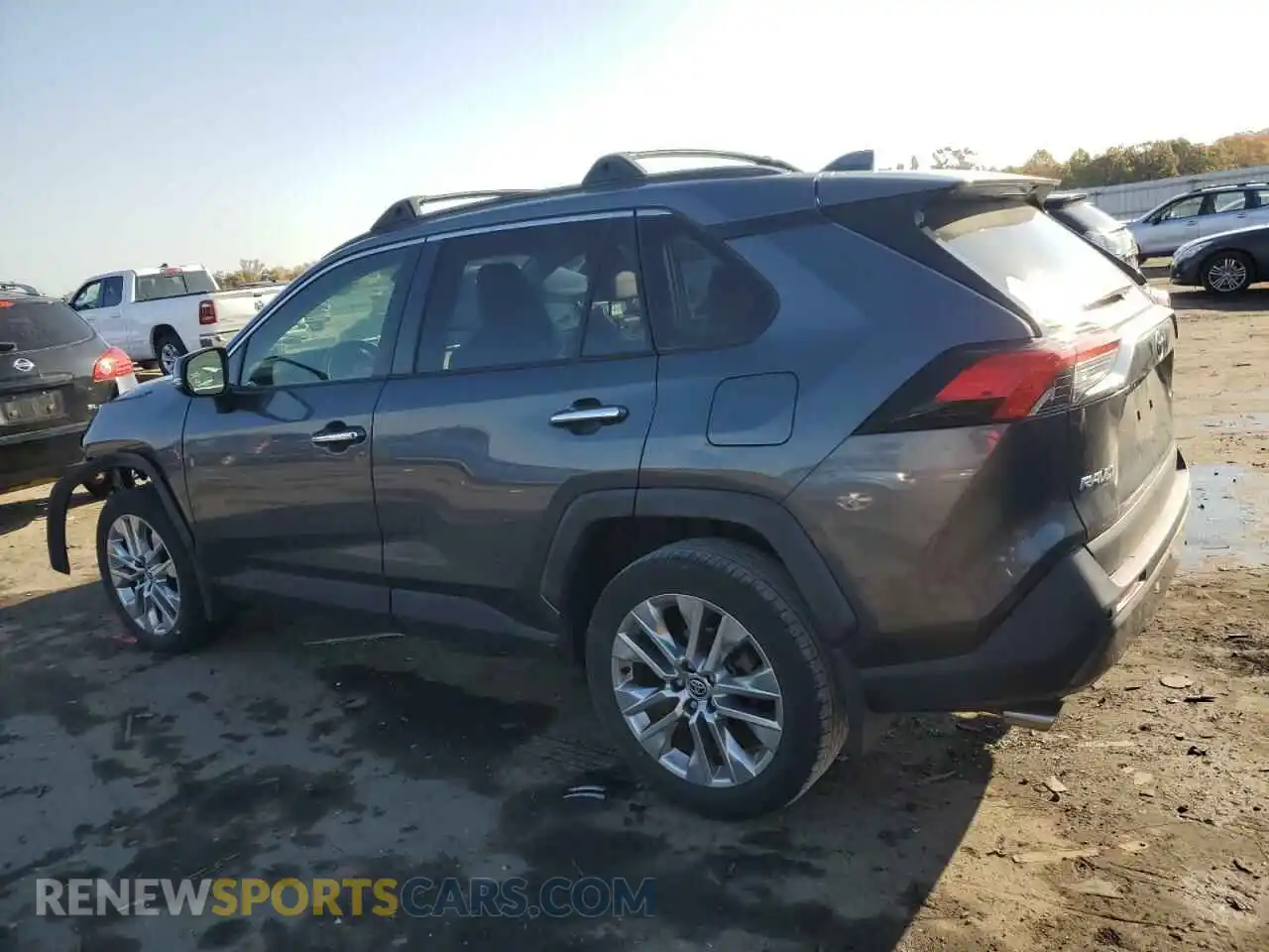 2 Photograph of a damaged car JTMN1RFV2LD530543 TOYOTA RAV4 2020