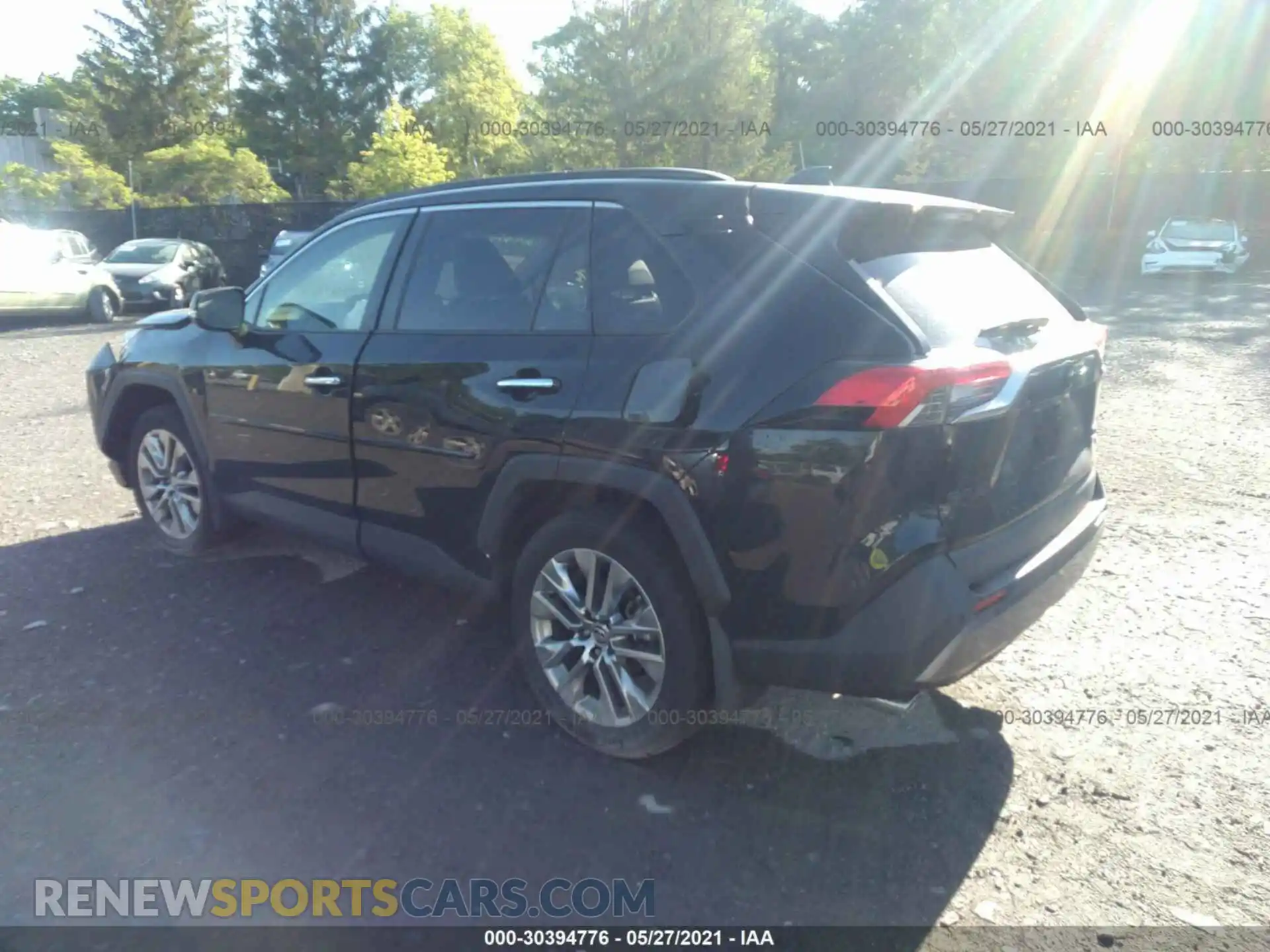 3 Photograph of a damaged car JTMN1RFV3LD067800 TOYOTA RAV4 2020