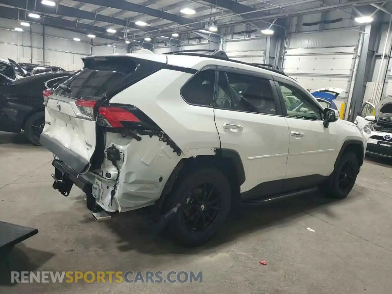 3 Photograph of a damaged car JTMN1RFV5LD527524 TOYOTA RAV4 2020