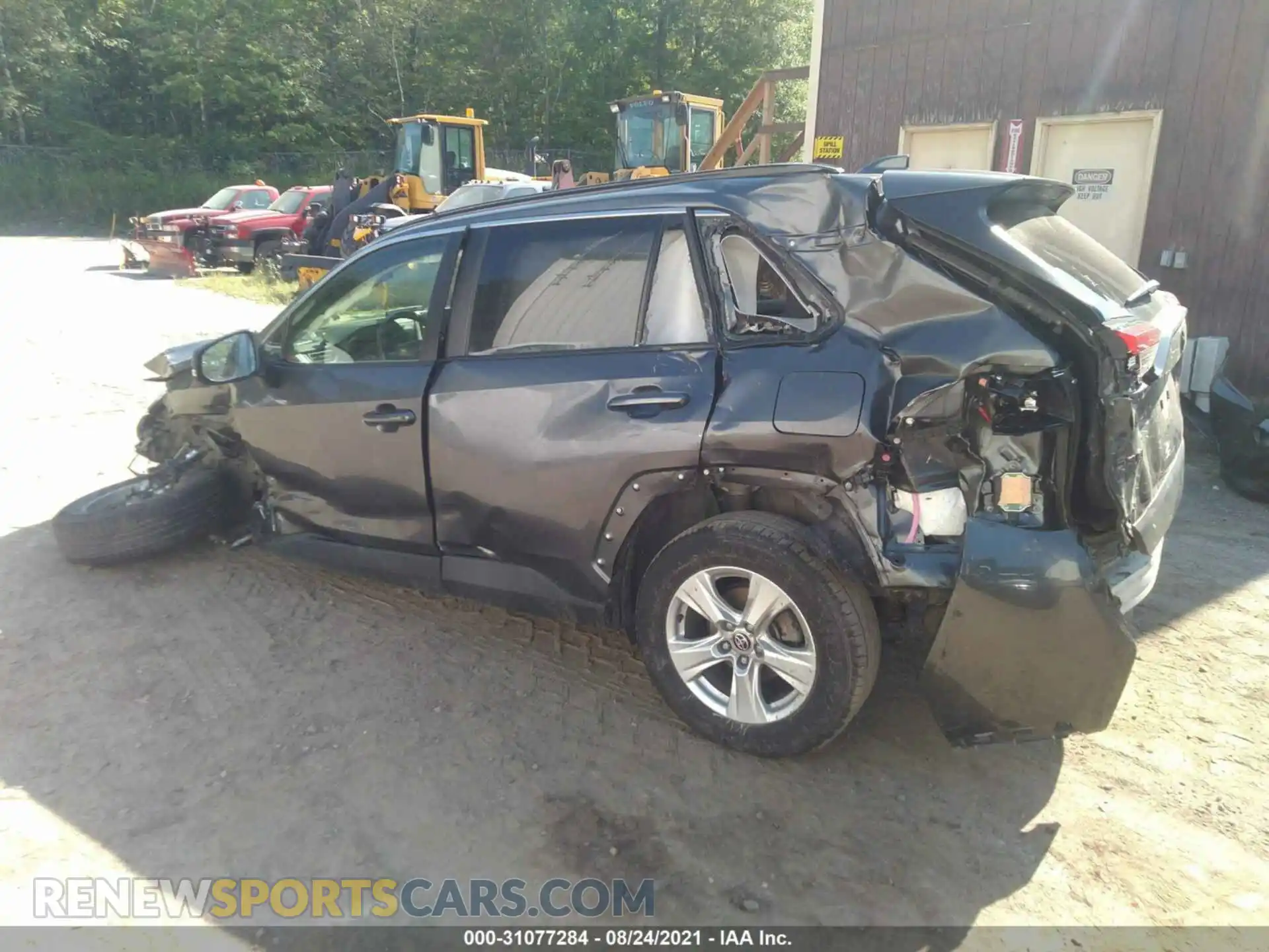 3 Photograph of a damaged car JTMP1RFV0LD067312 TOYOTA RAV4 2020