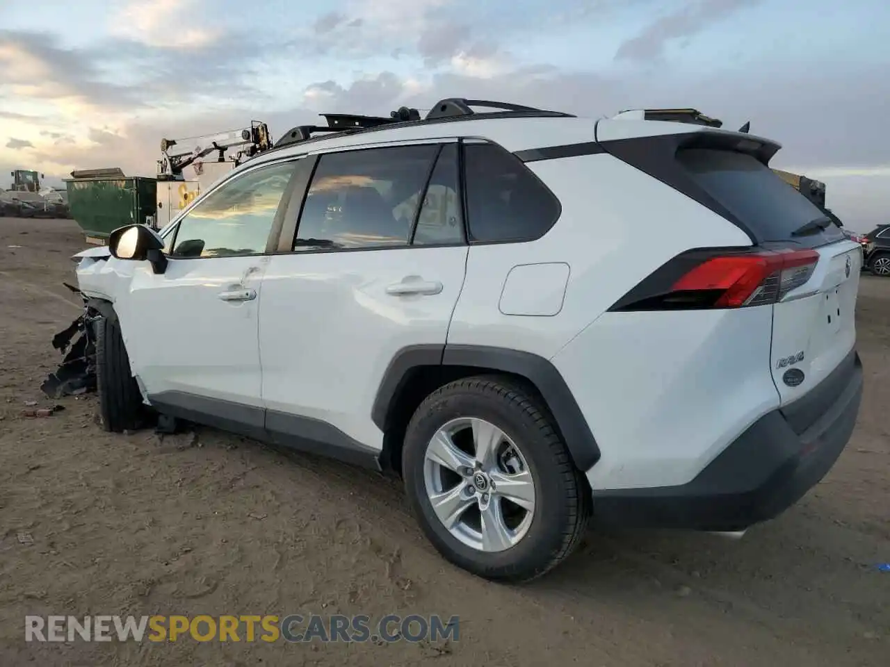 2 Photograph of a damaged car JTMP1RFV1LD526041 TOYOTA RAV4 2020
