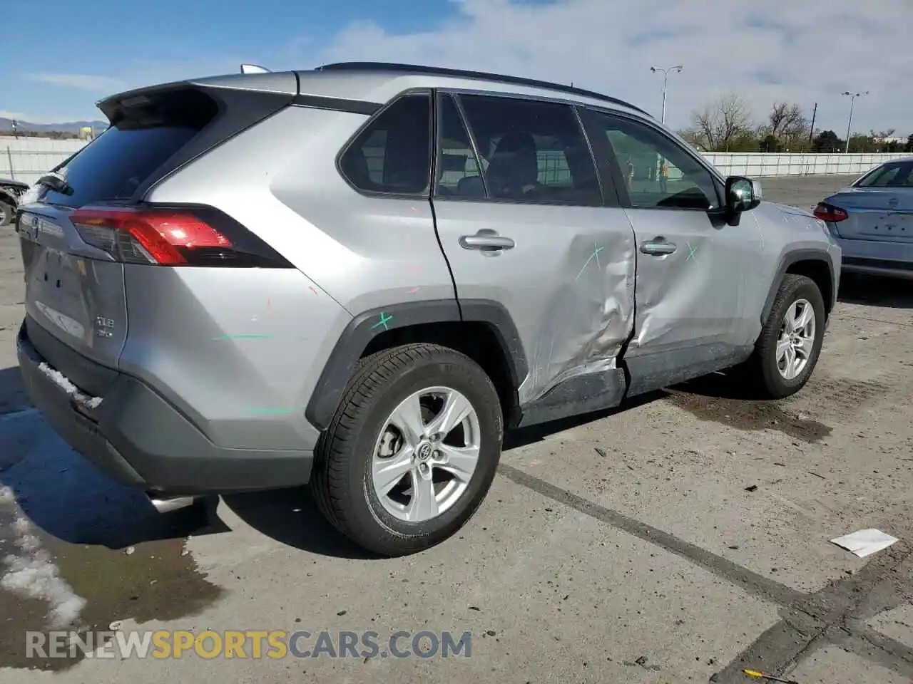 3 Photograph of a damaged car JTMP1RFV4LD526129 TOYOTA RAV4 2020