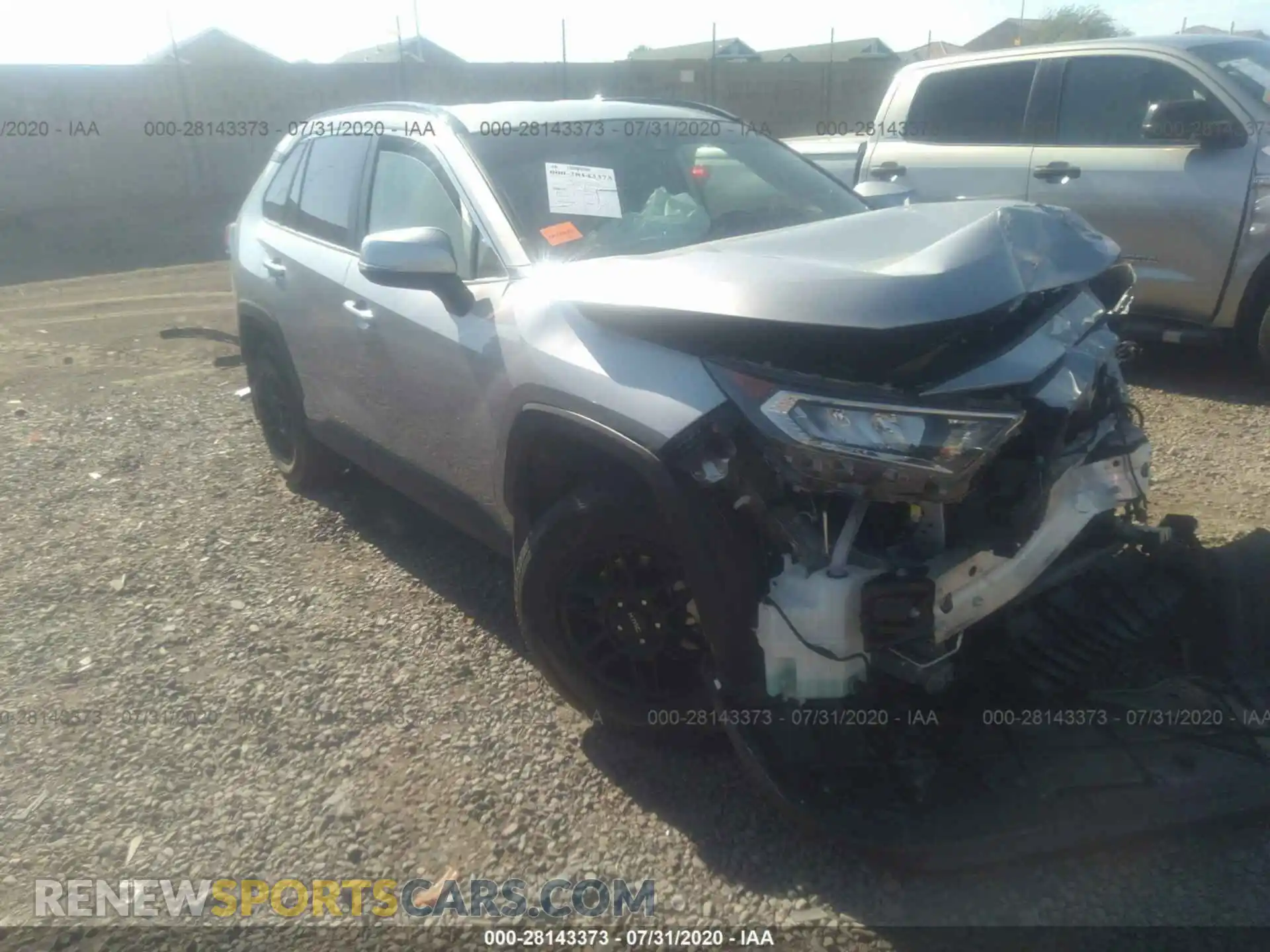 1 Photograph of a damaged car JTMP1RFV4LJ026005 TOYOTA RAV4 2020