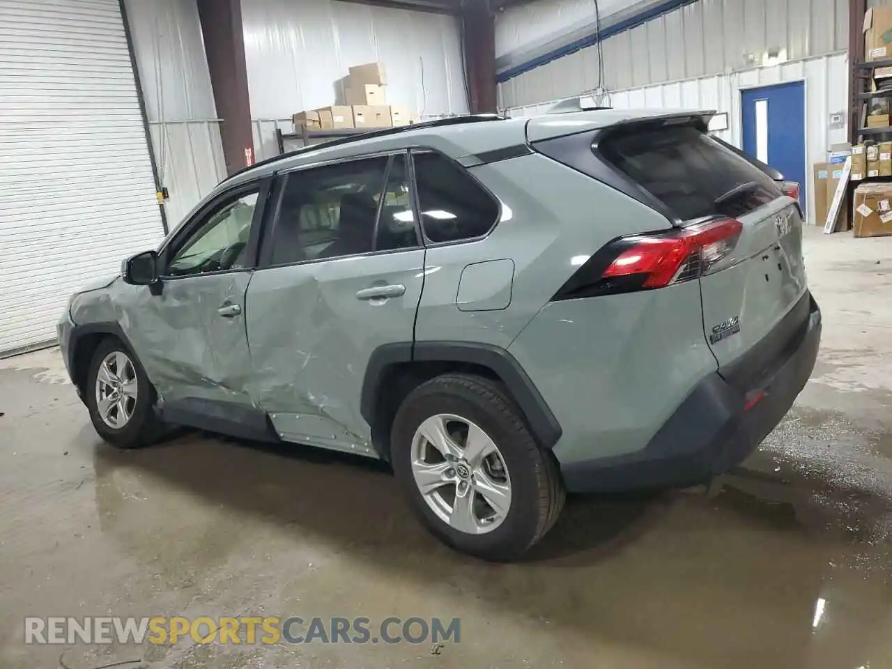 2 Photograph of a damaged car JTMP1RFV4LJ026134 TOYOTA RAV4 2020