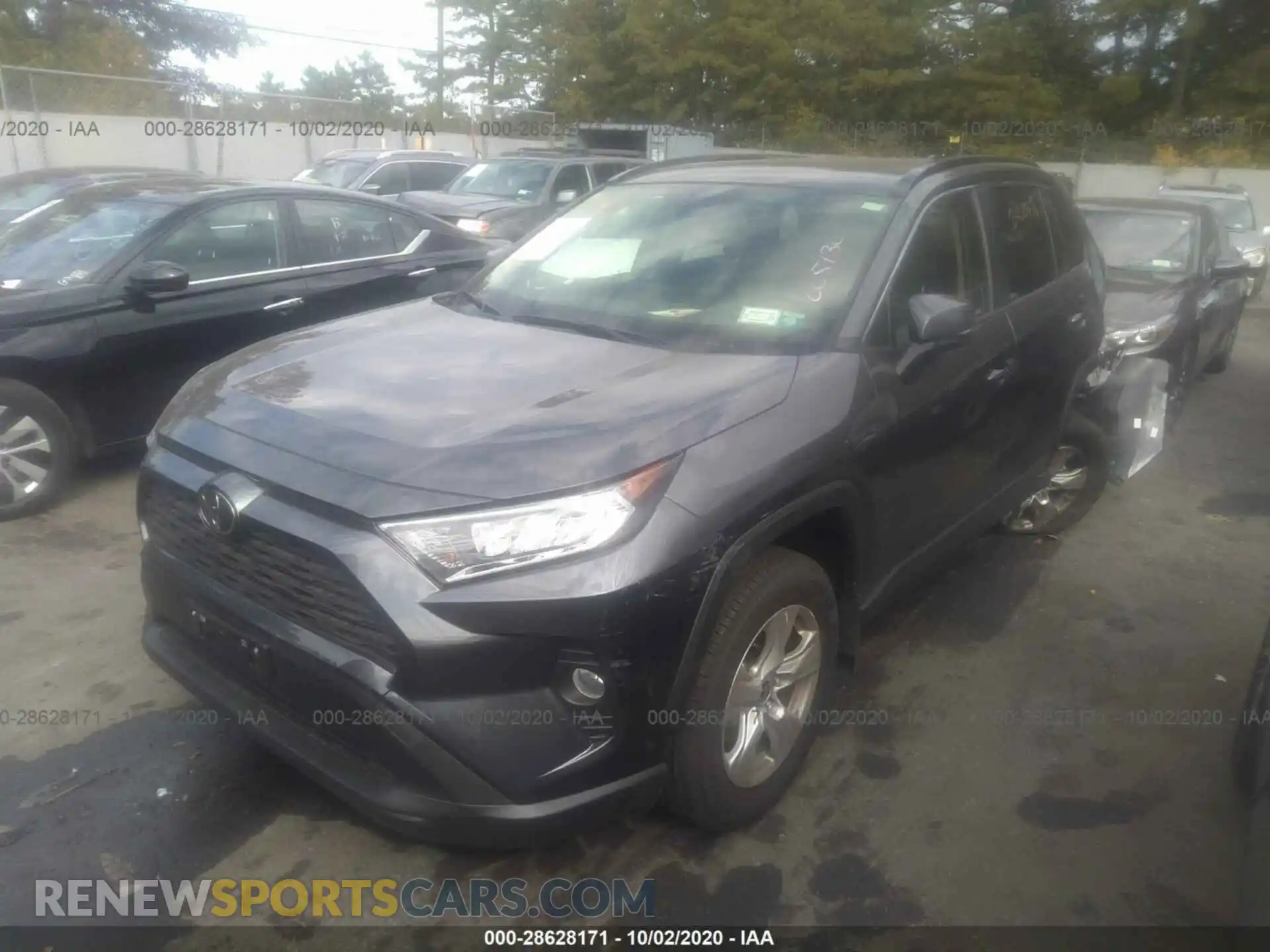 2 Photograph of a damaged car JTMP1RFV6LD065130 TOYOTA RAV4 2020