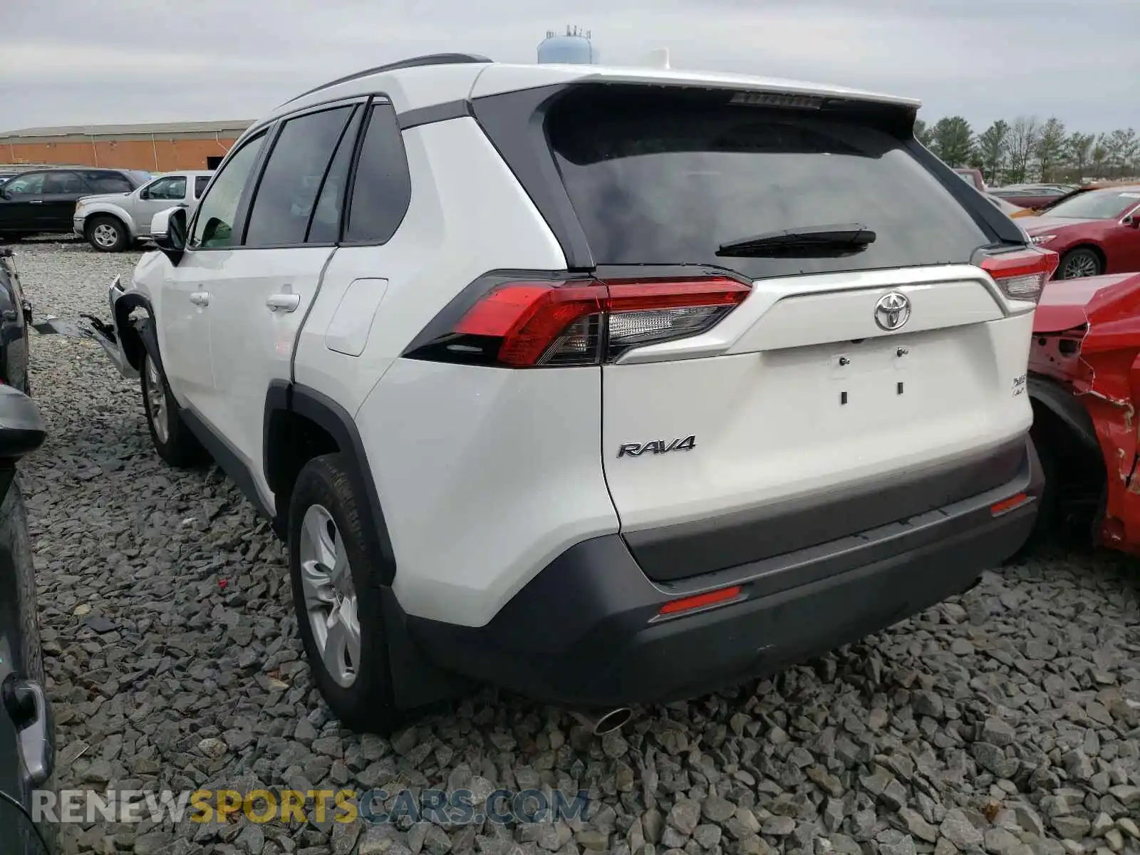 3 Photograph of a damaged car JTMP1RFV8LD061368 TOYOTA RAV4 2020