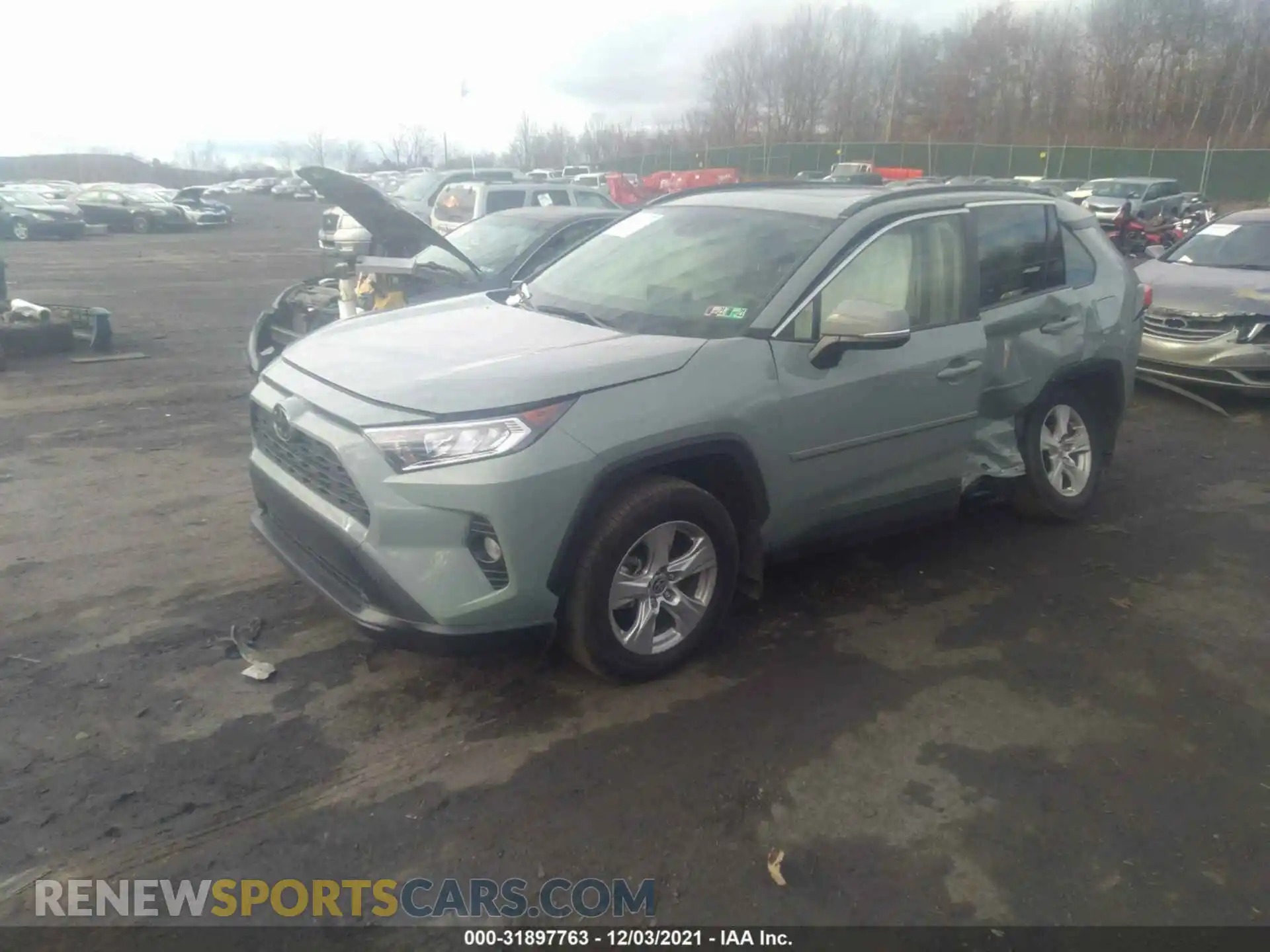 2 Photograph of a damaged car JTMP1RFV8LD066909 TOYOTA RAV4 2020
