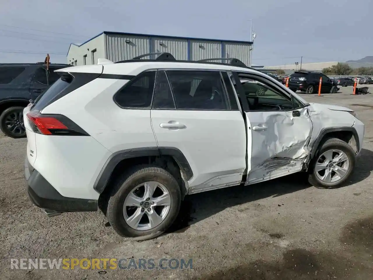 3 Photograph of a damaged car JTMP1RFV9LD048855 TOYOTA RAV4 2020