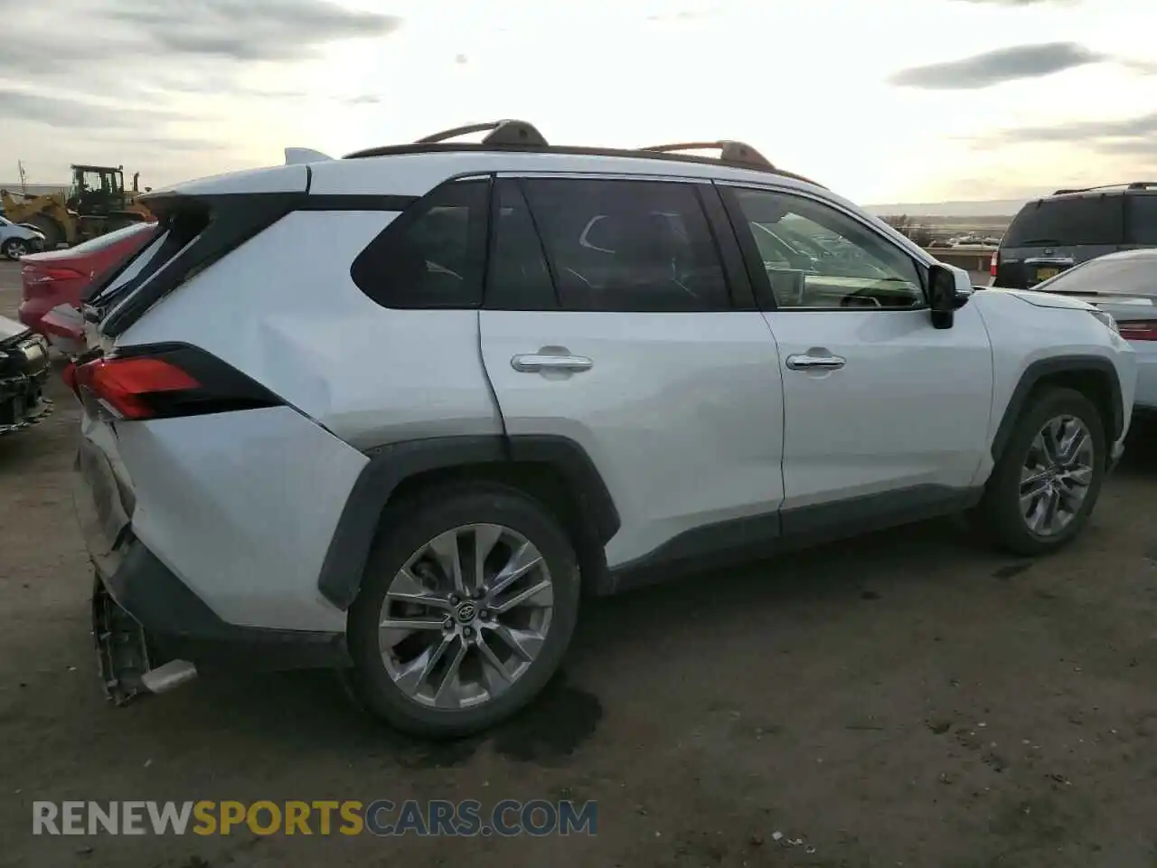 3 Photograph of a damaged car JTMY1RFV8LD043165 TOYOTA RAV4 2020