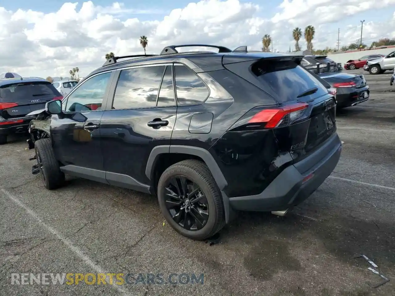2 Photograph of a damaged car 2T3A1RFV0MC156938 TOYOTA RAV4 2021