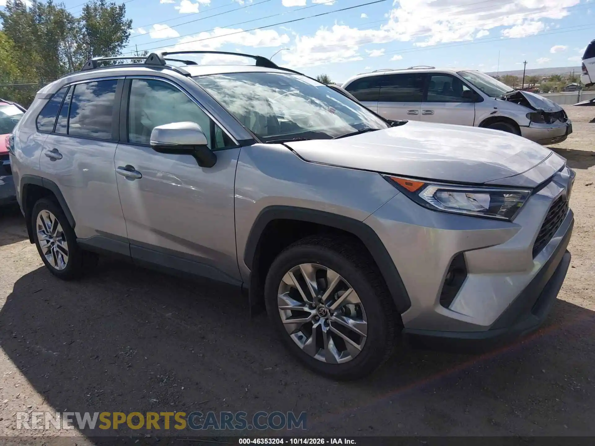 1 Photograph of a damaged car 2T3A1RFV0MC211792 TOYOTA RAV4 2021