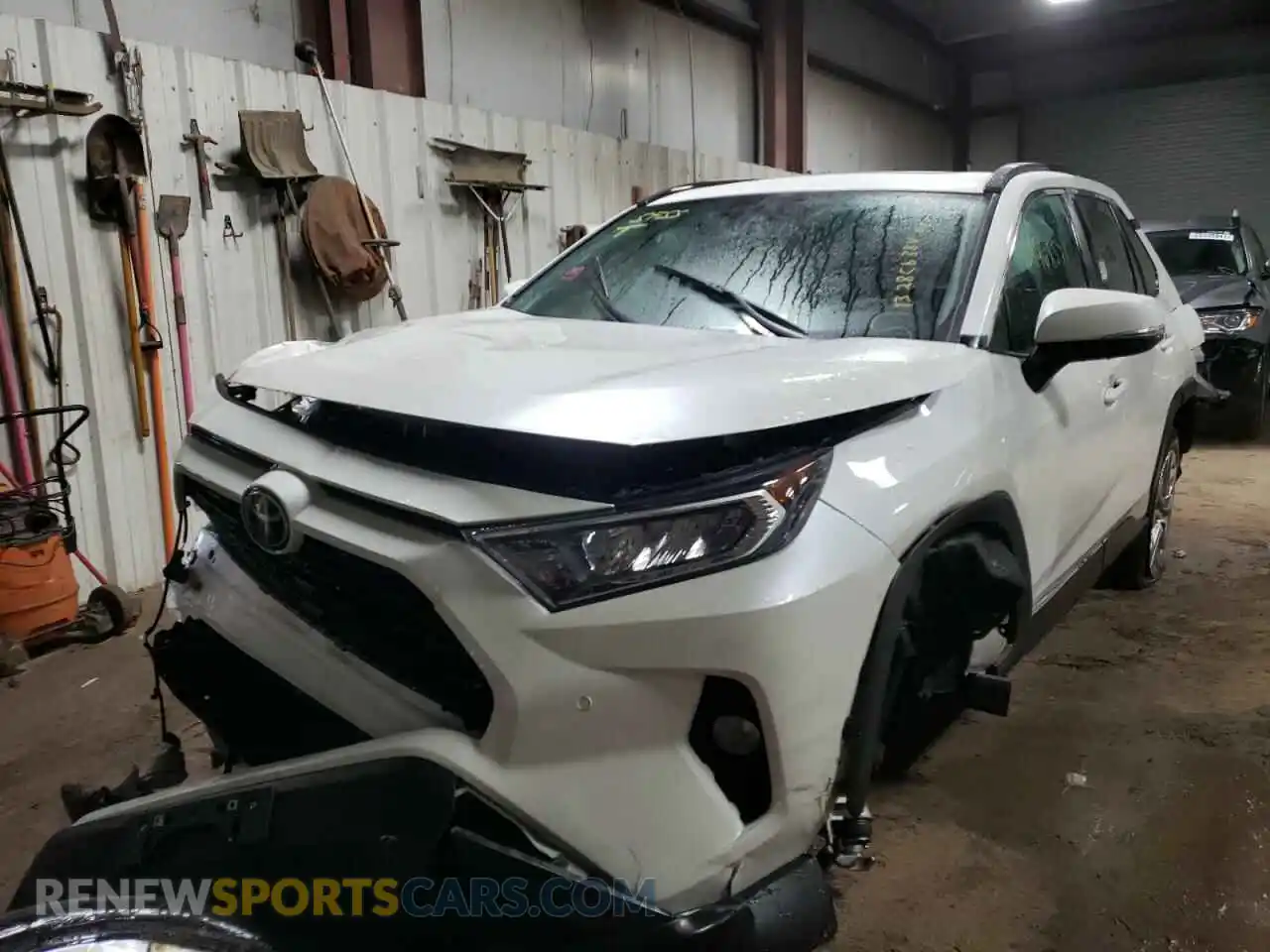 2 Photograph of a damaged car 2T3A1RFV0MW211838 TOYOTA RAV4 2021