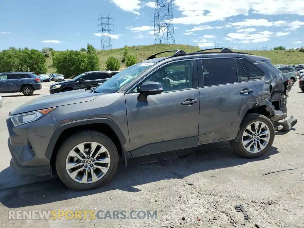 1 Photograph of a damaged car 2T3A1RFV1MC238029 TOYOTA RAV4 2021