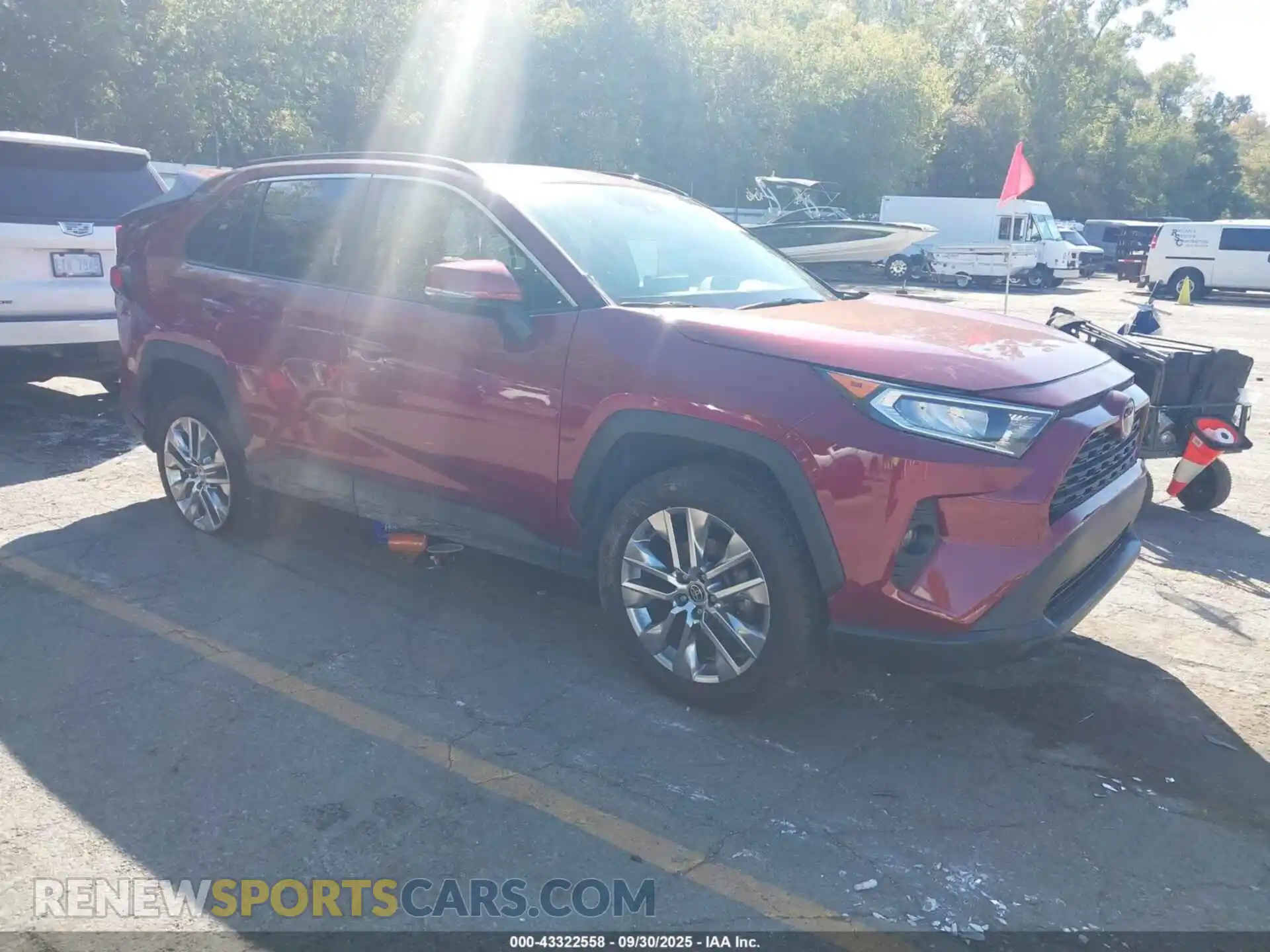 1 Photograph of a damaged car 2T3A1RFV1MW179949 TOYOTA RAV4 2021