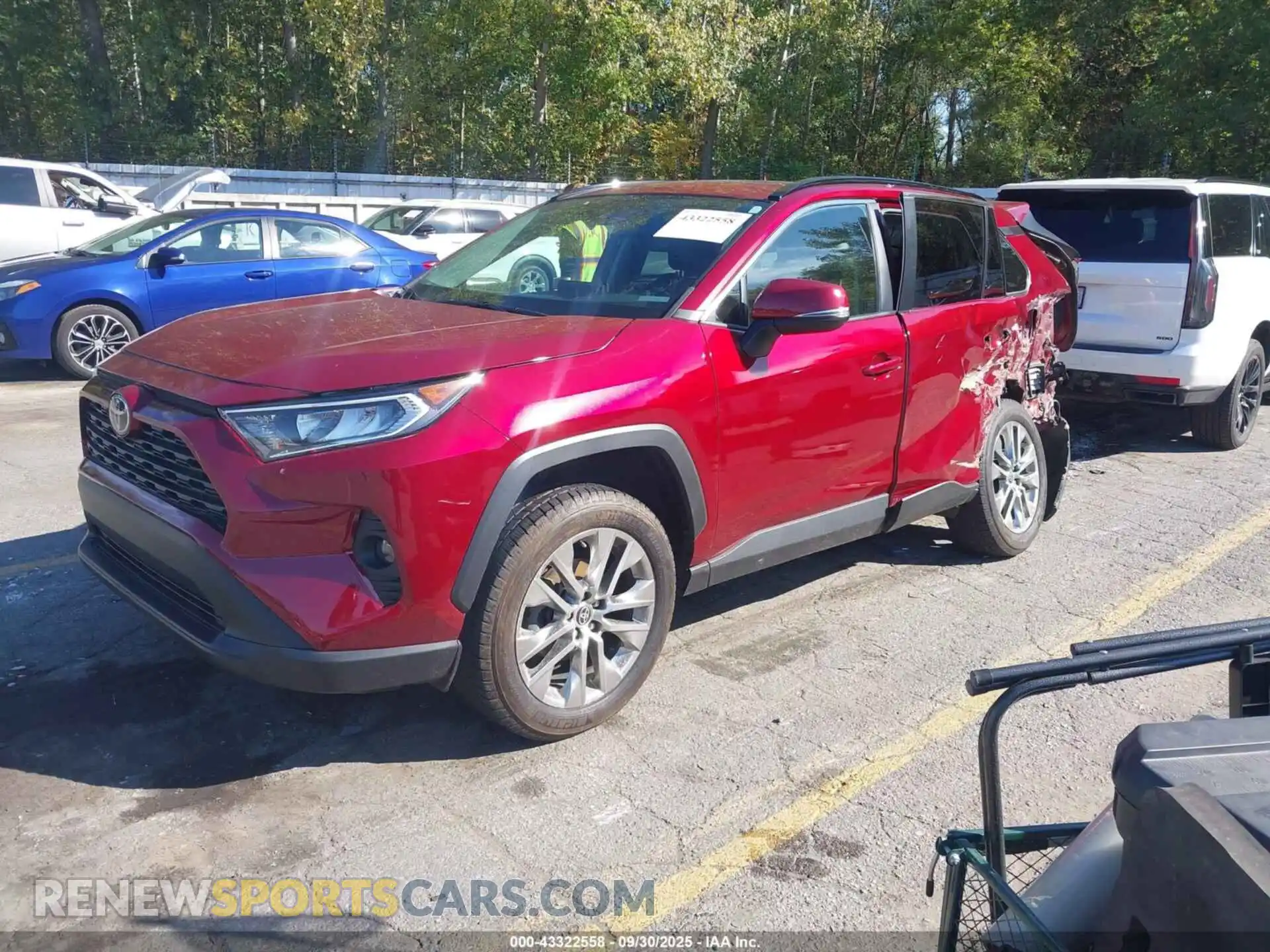 2 Photograph of a damaged car 2T3A1RFV1MW179949 TOYOTA RAV4 2021