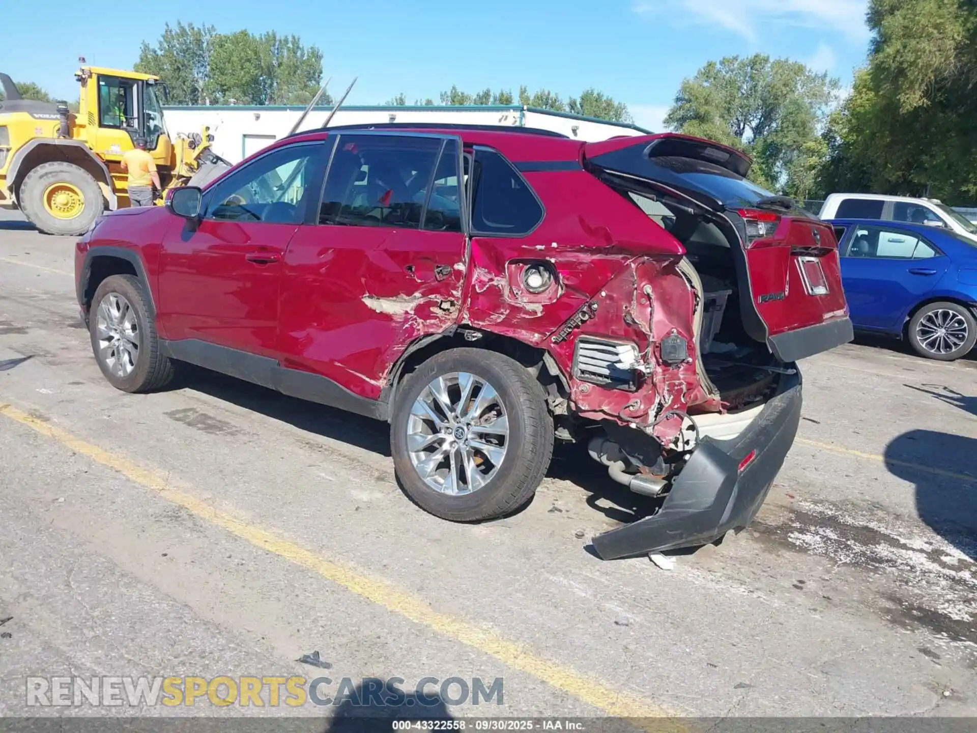 3 Photograph of a damaged car 2T3A1RFV1MW179949 TOYOTA RAV4 2021