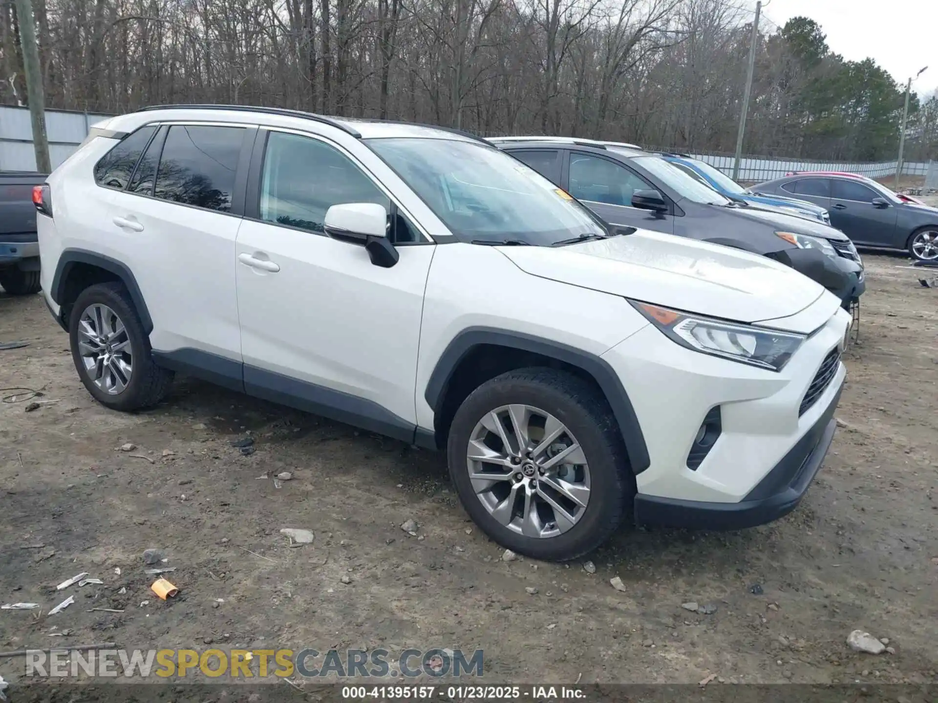 1 Photograph of a damaged car 2T3A1RFV1MW182768 TOYOTA RAV4 2021
