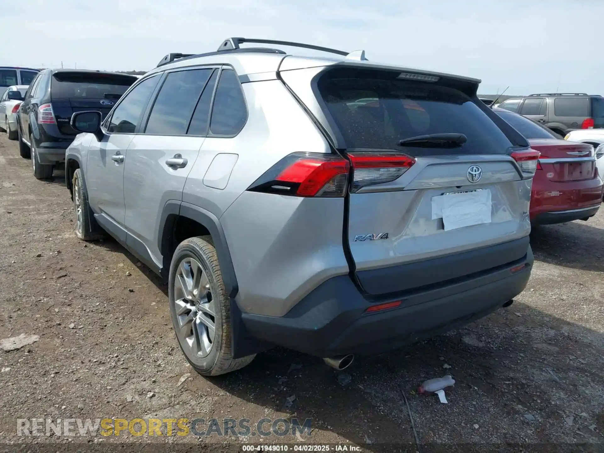 3 fotografías del automóvil dañado 2T3A1RFV1MW221679 TOYOTA RAV4 2021