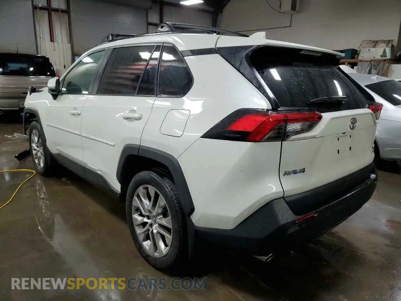 2 Photograph of a damaged car 2T3A1RFV2MW145230 TOYOTA RAV4 2021