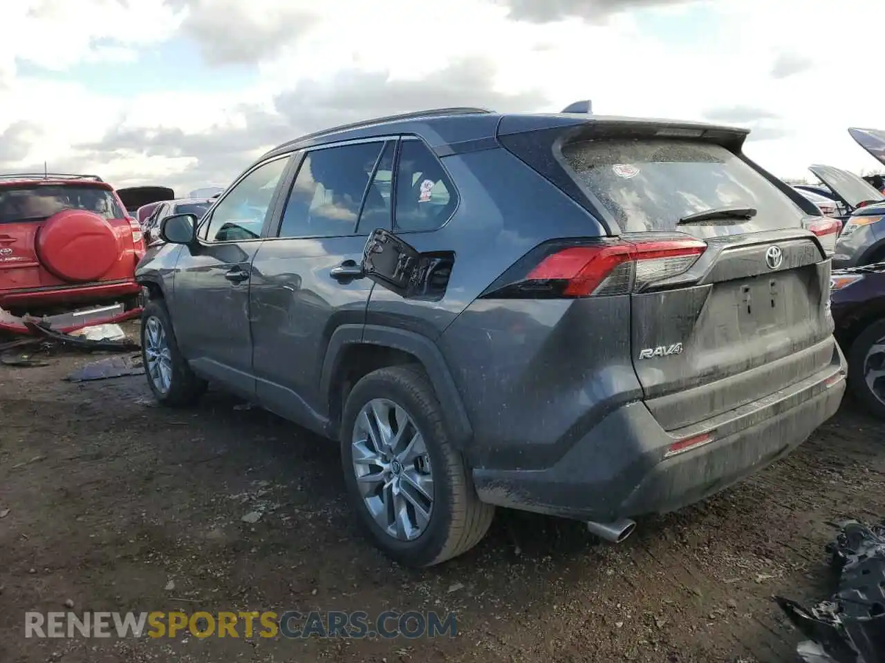 2 Photograph of a damaged car 2T3A1RFV3MC146386 TOYOTA RAV4 2021