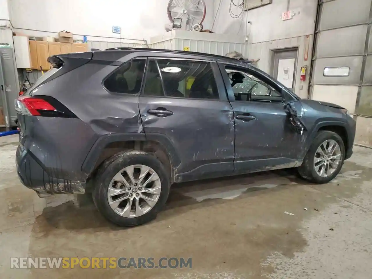 3 fotografías del automóvil dañado 2T3A1RFV3MC217909 TOYOTA RAV4 2021