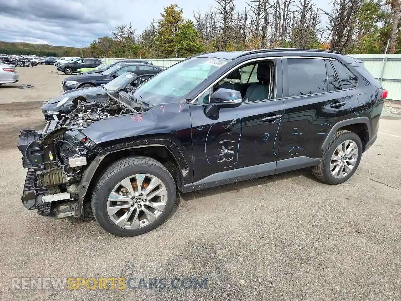 1 Фотография поврежденного автомобиля 2T3A1RFV3MW164496 TOYOTA RAV4 2021