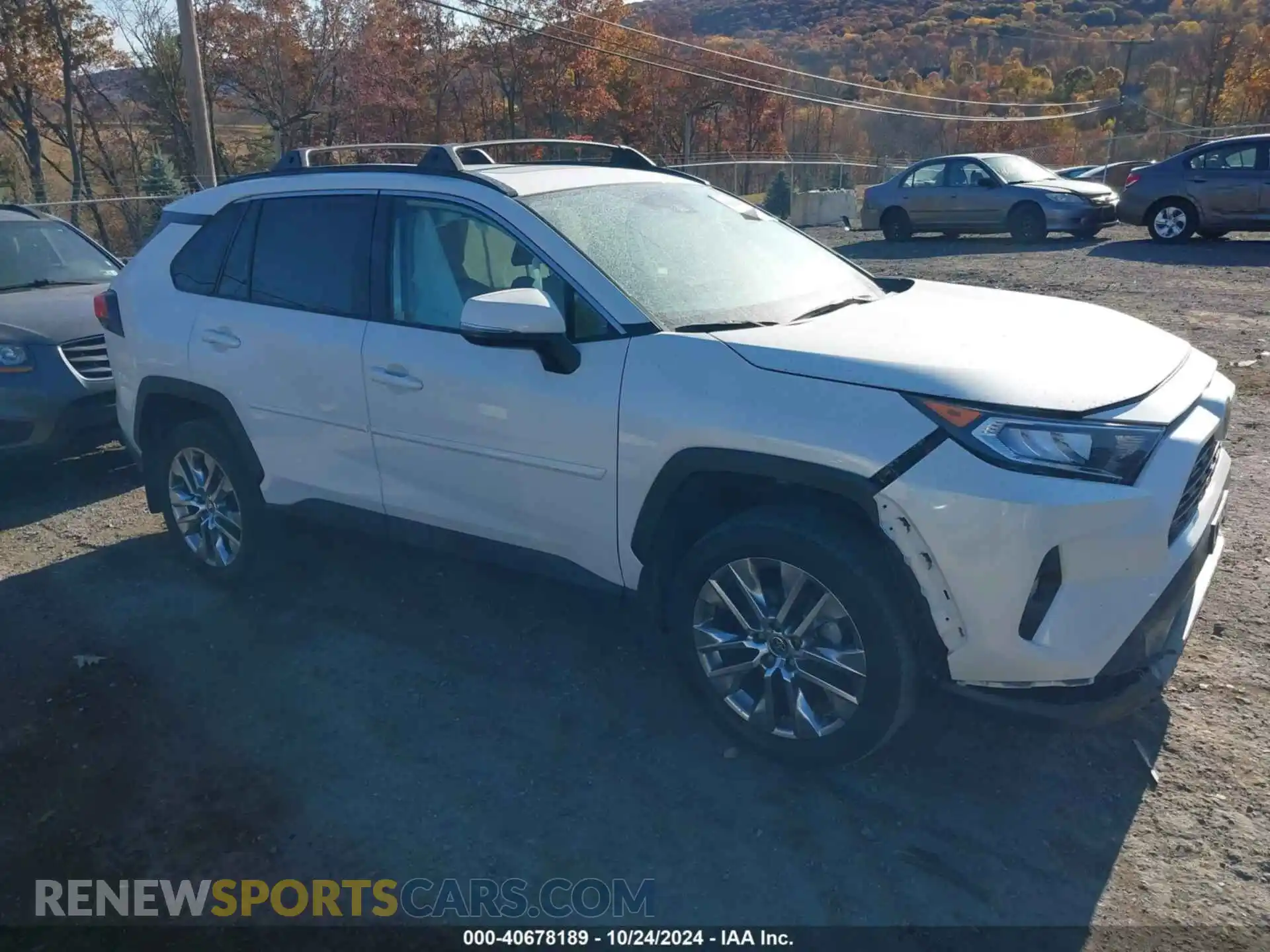 1 Photograph of a damaged car 2T3A1RFV3MW175062 TOYOTA RAV4 2021