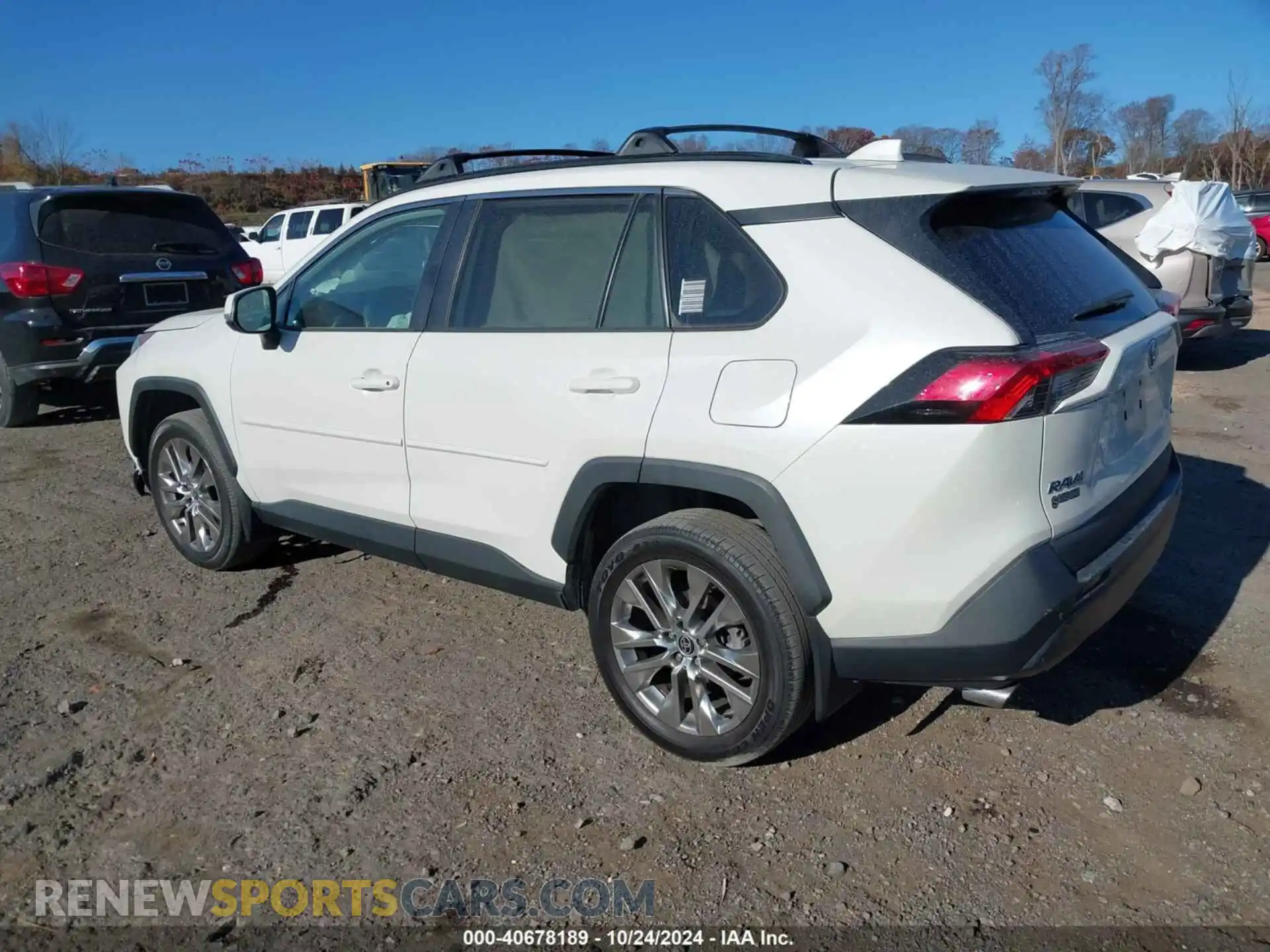 3 Photograph of a damaged car 2T3A1RFV3MW175062 TOYOTA RAV4 2021