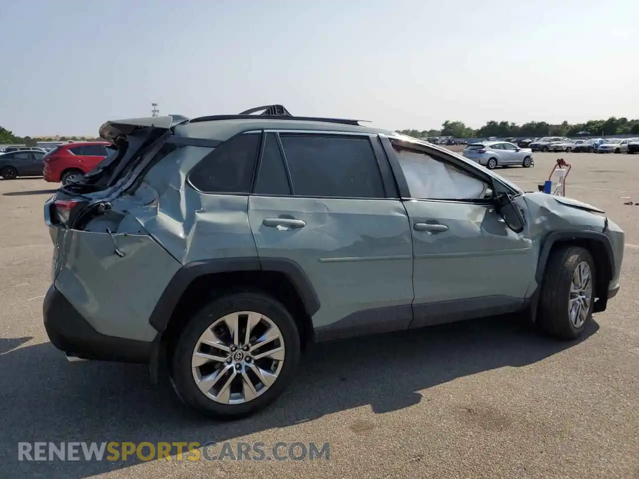 3 Photograph of a damaged car 2T3A1RFV3MW230738 TOYOTA RAV4 2021