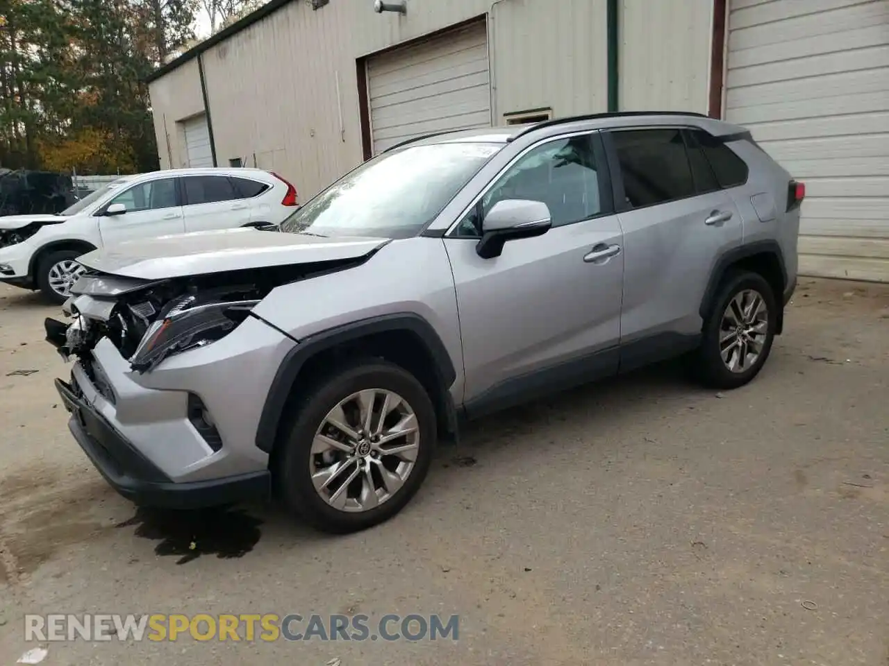 1 Photograph of a damaged car 2T3A1RFV4MC239689 TOYOTA RAV4 2021
