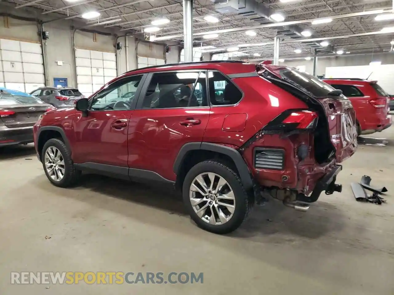 2 Photograph of a damaged car 2T3A1RFV4MW179167 TOYOTA RAV4 2021