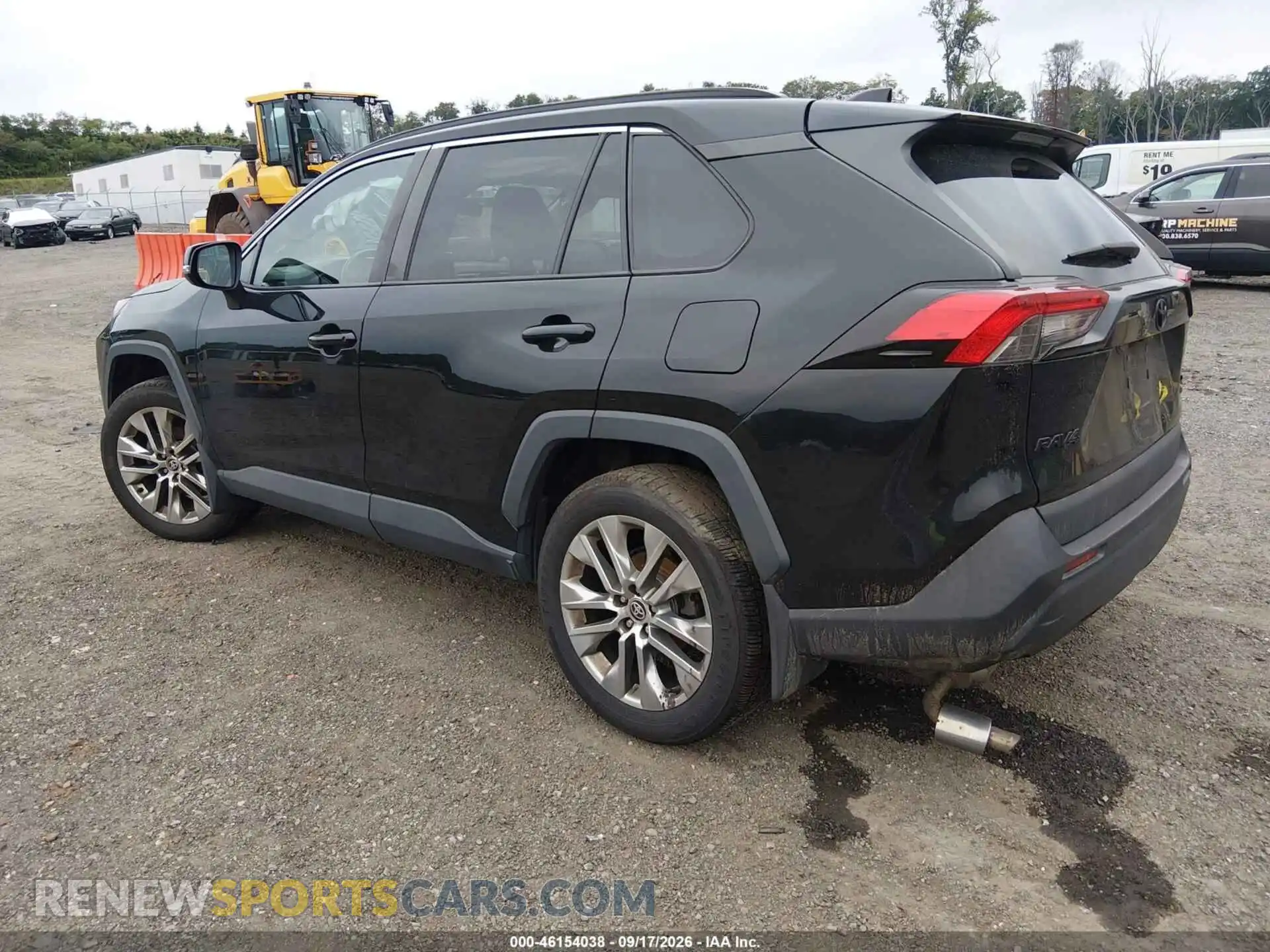 3 Photograph of a damaged car 2T3A1RFV5MC171838 TOYOTA RAV4 2021