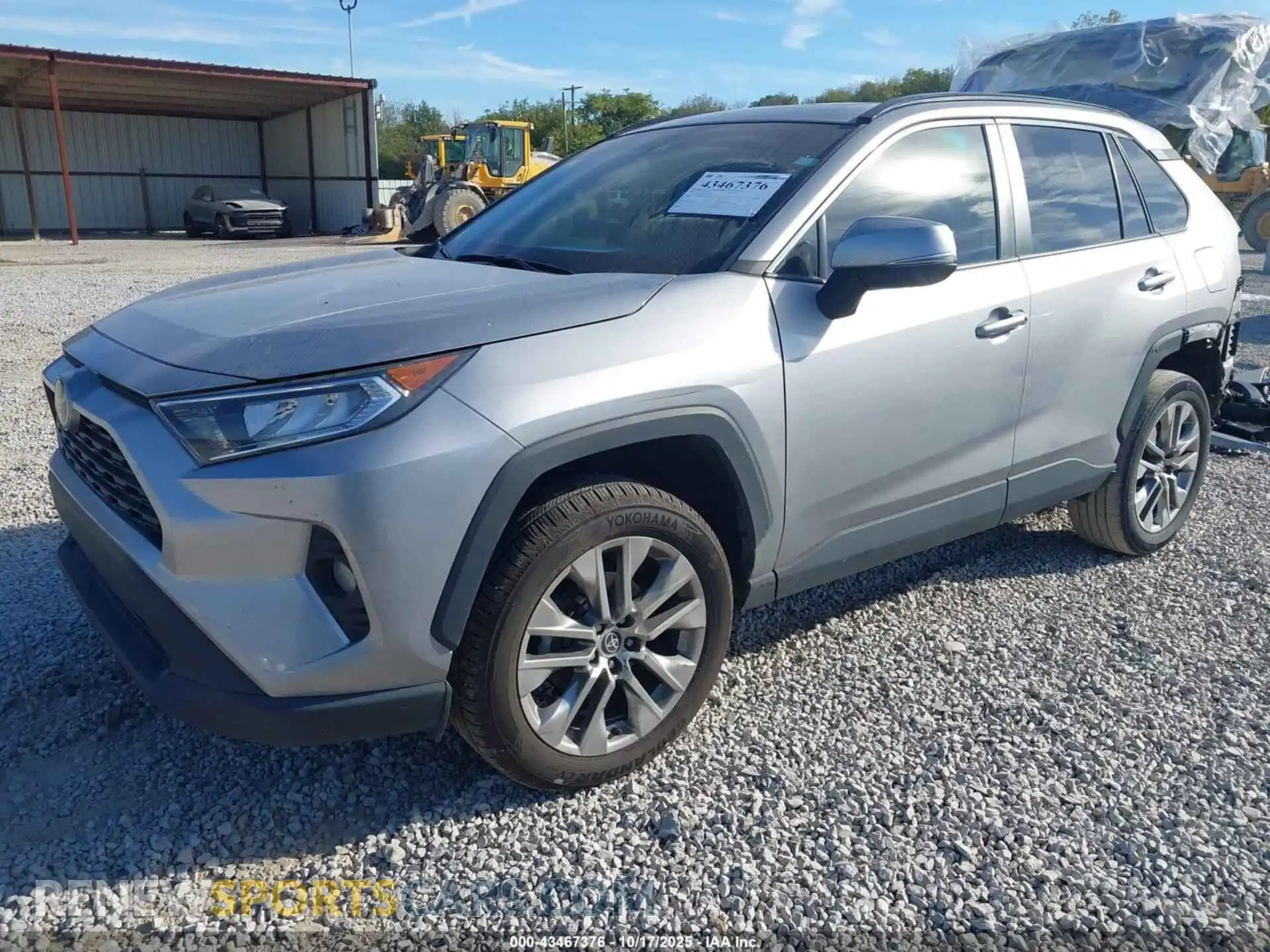 2 Photograph of a damaged car 2T3A1RFV5MC214400 TOYOTA RAV4 2021