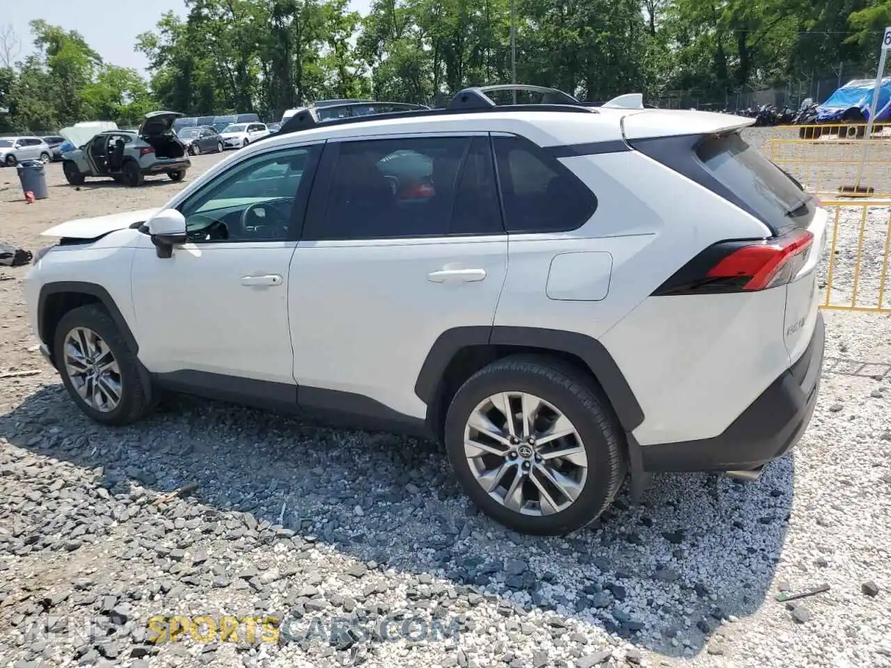 2 Photograph of a damaged car 2T3A1RFV5MW158778 TOYOTA RAV4 2021