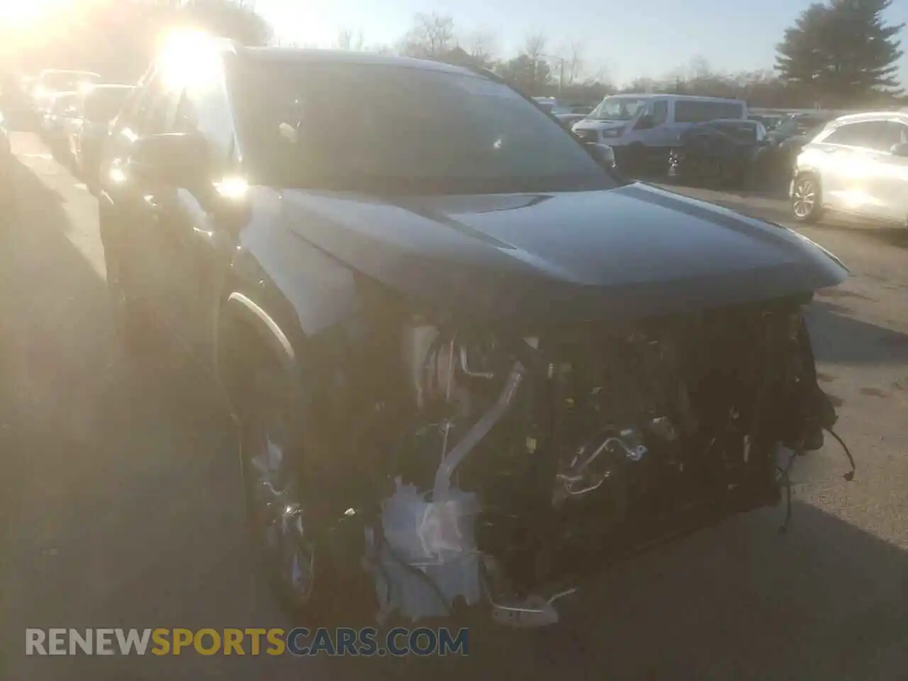 1 Photograph of a damaged car 2T3A1RFV6MW169059 TOYOTA RAV4 2021
