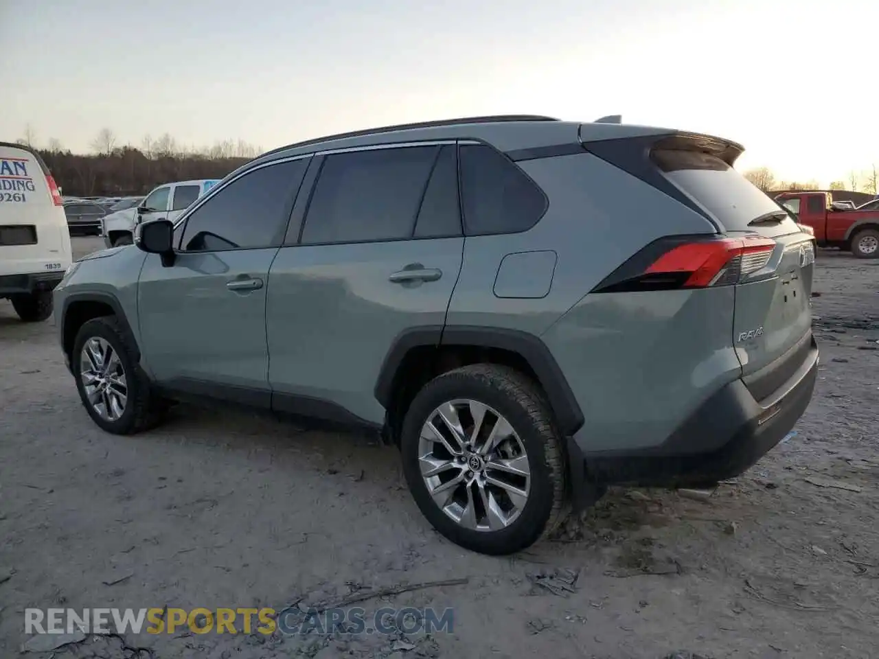 2 fotografías del automóvil dañado 2T3A1RFV6MW213318 TOYOTA RAV4 2021