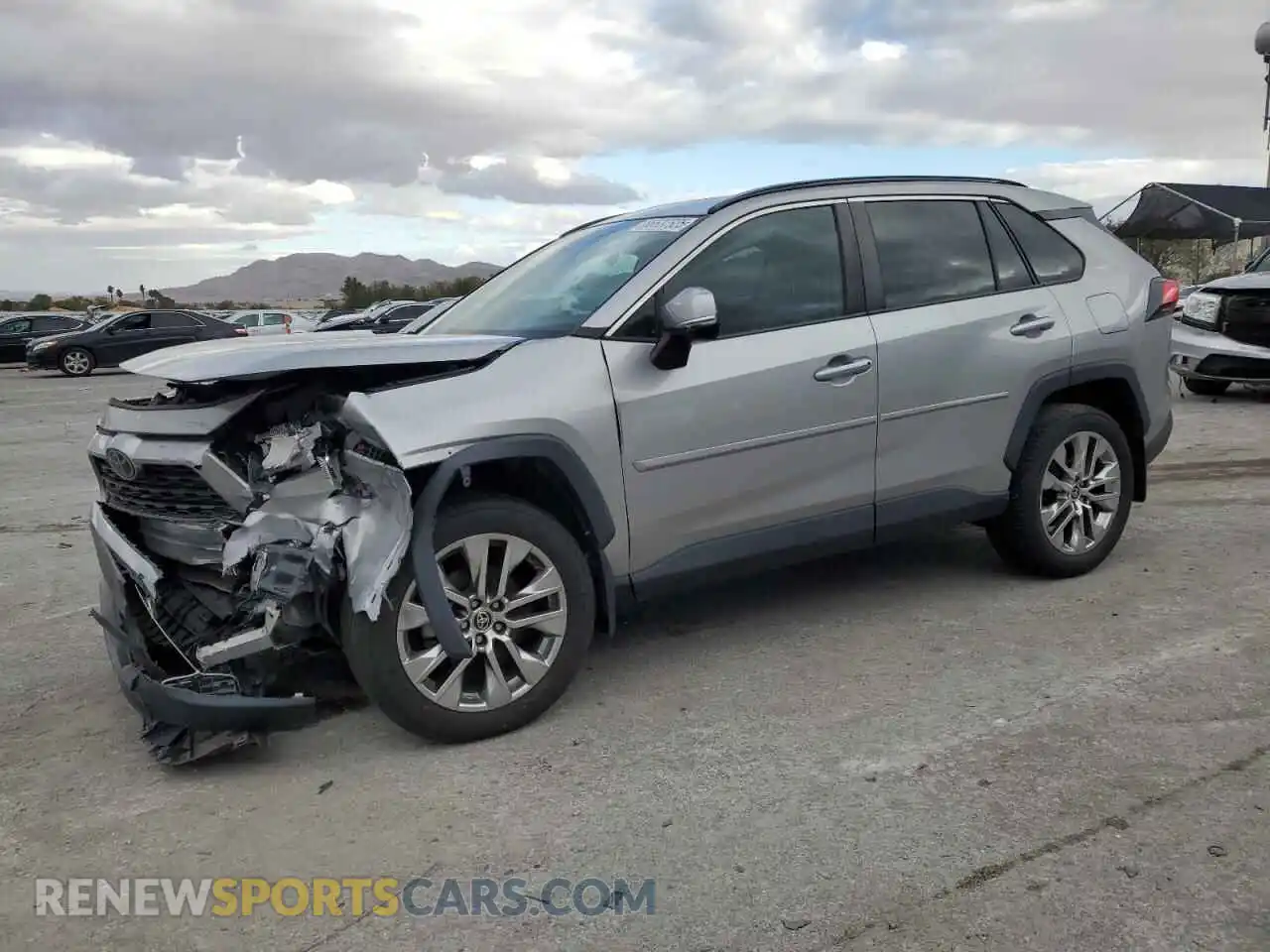 1 Photograph of a damaged car 2T3A1RFV7MC187913 TOYOTA RAV4 2021