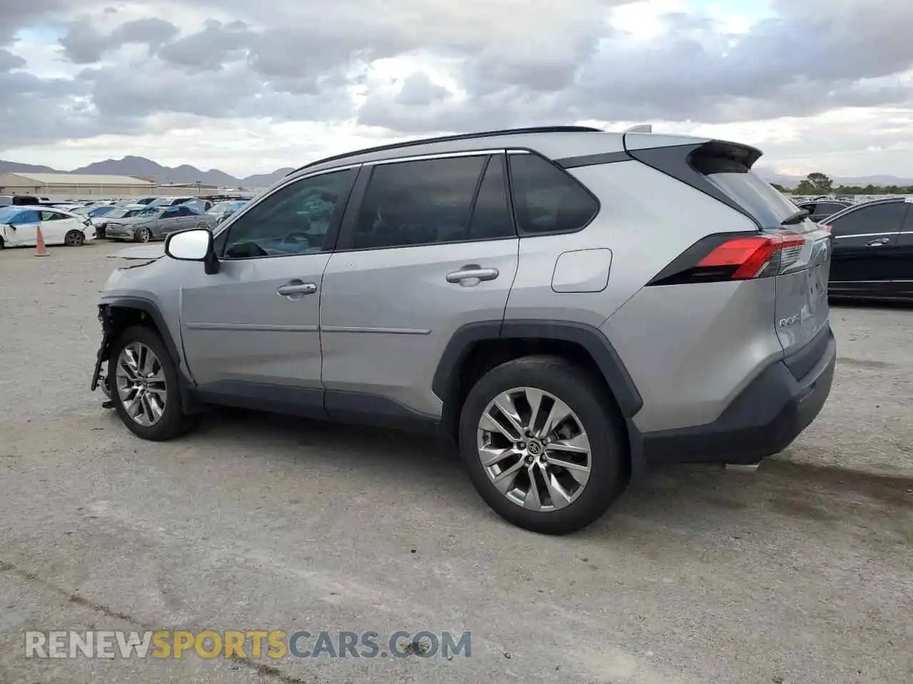 2 Photograph of a damaged car 2T3A1RFV7MC187913 TOYOTA RAV4 2021