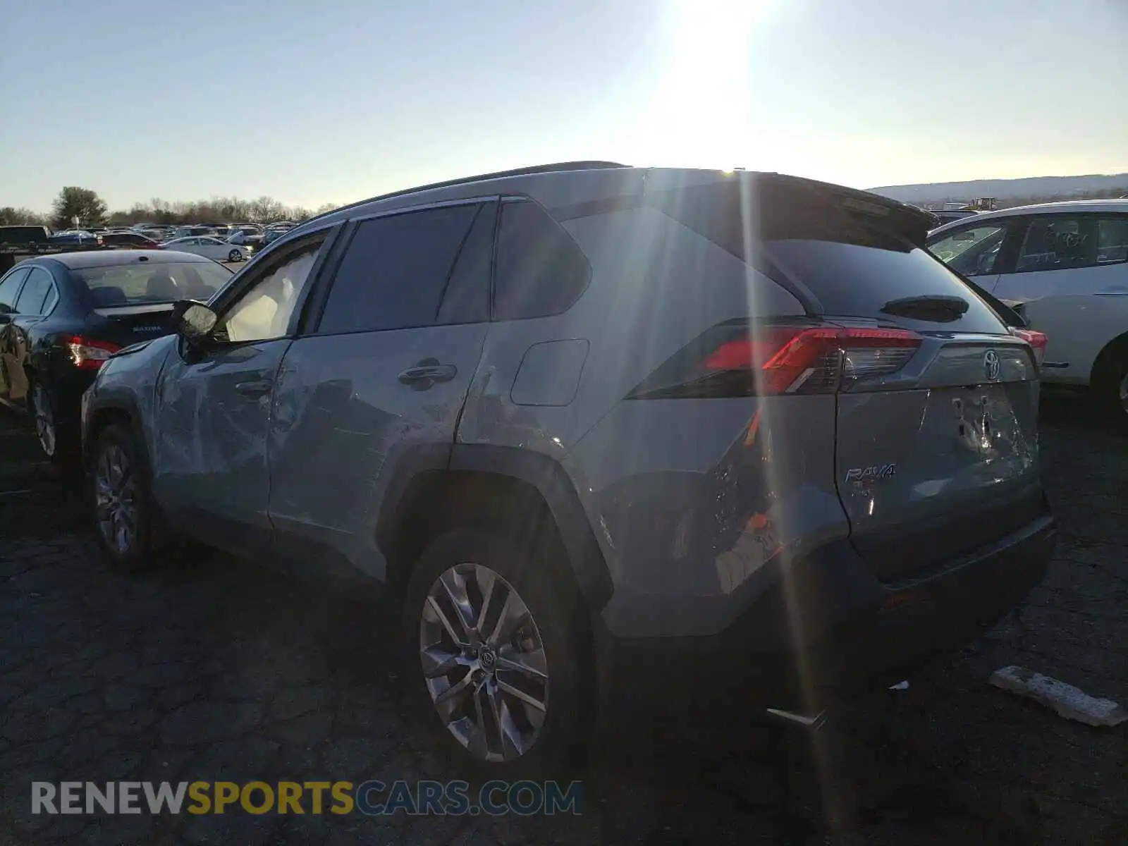 3 Photograph of a damaged car 2T3A1RFV8MC149820 TOYOTA RAV4 2021